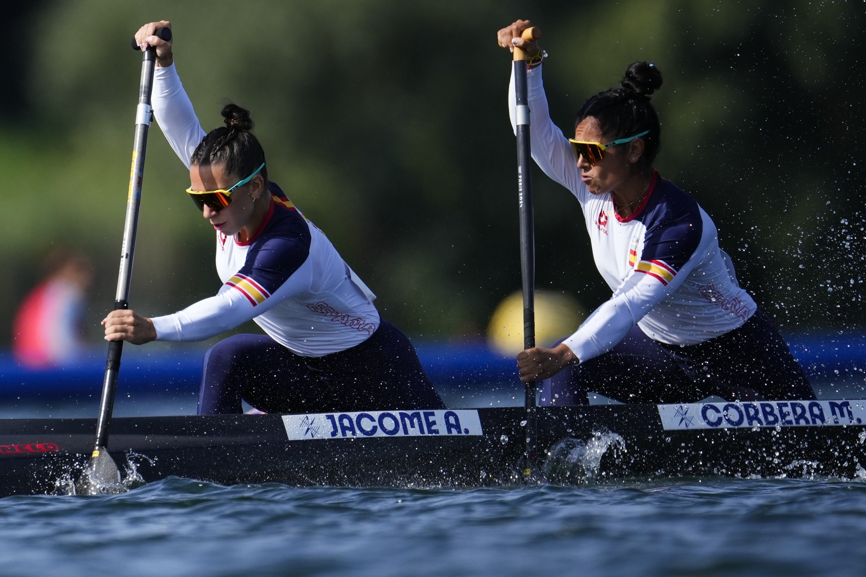 Corbera y Jacome quedan segundas y se clasificam para la final de canoa 500 metros