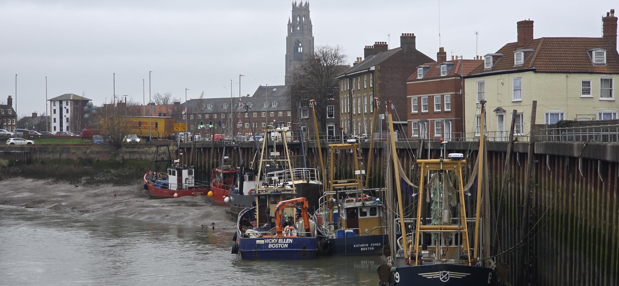 Así jugó Hugo González ante Bronny James en el triunfo de los Celtics ante  los Lakers, image size:2000x924