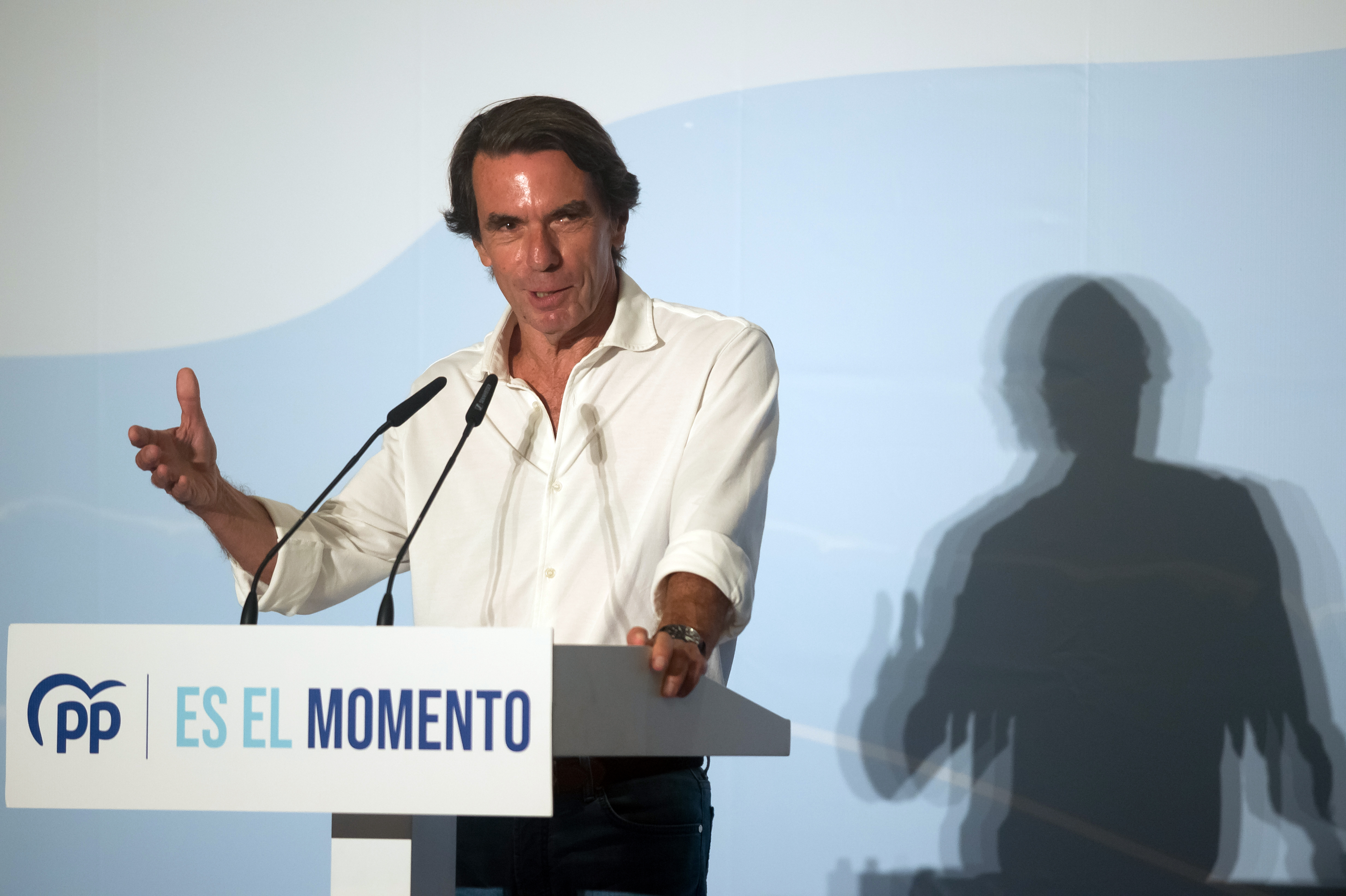 La sociedad de José María Aznar ganó 184.619 euros en 2022, casi seis veces más que un año antes