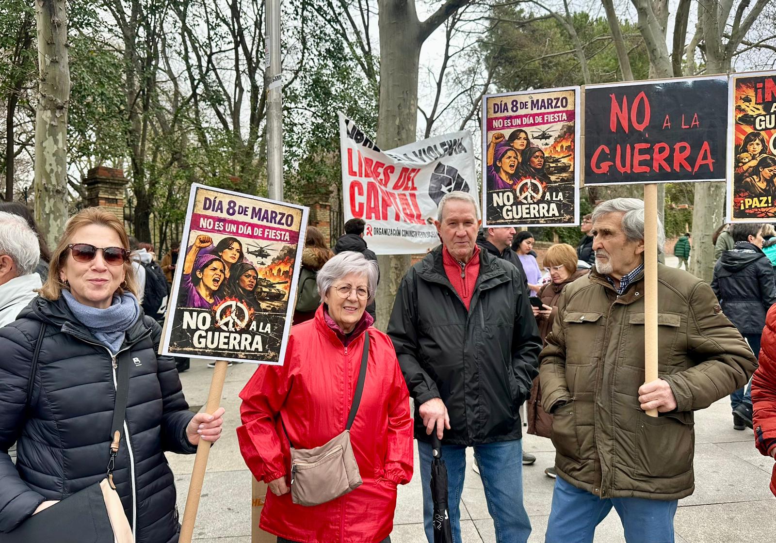 asistentes a la manifestación del 8M.