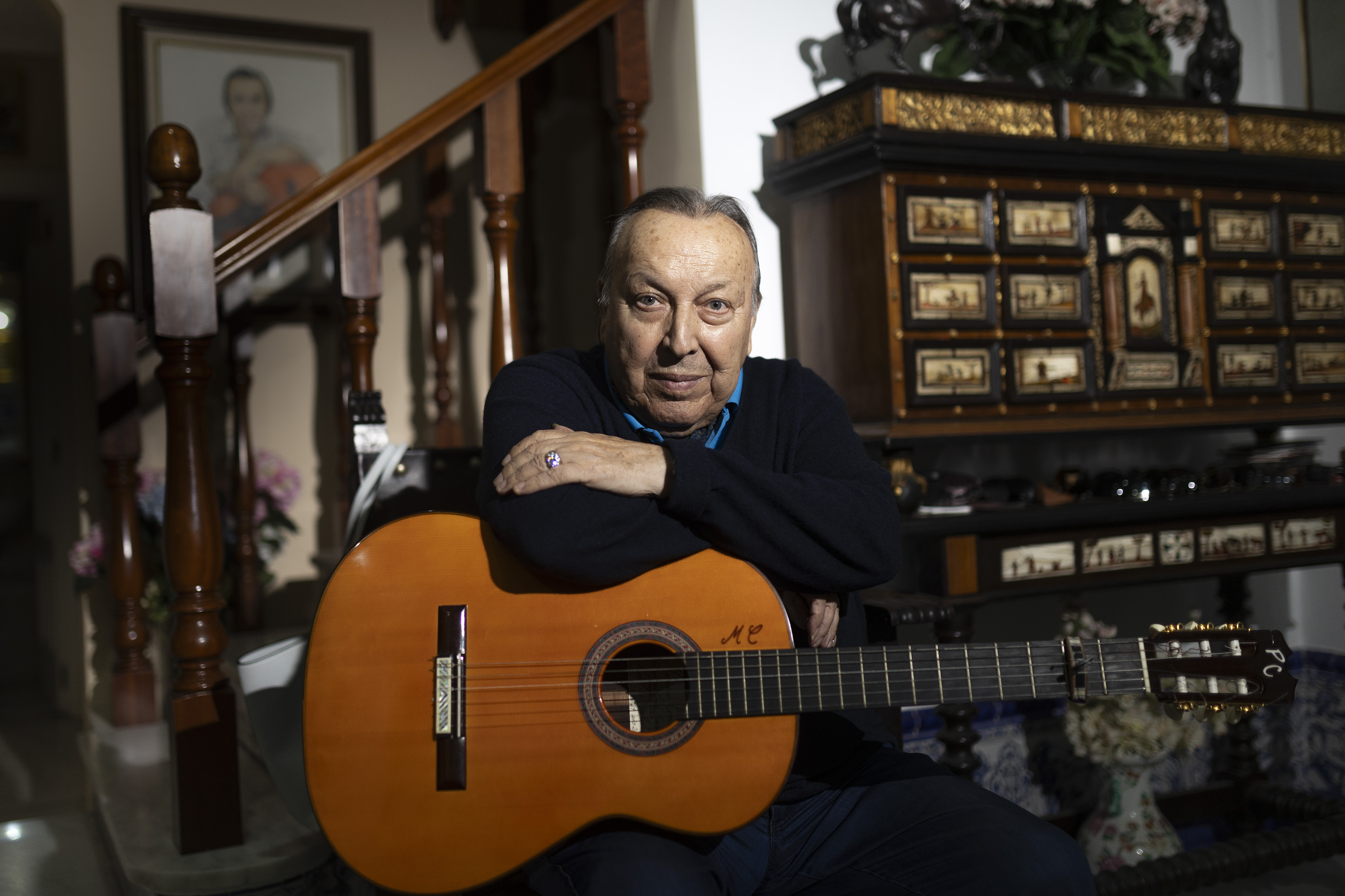 Paco Cepero: el venerado guitarrista de 81 años que acumula millones de escuchas en plataformas