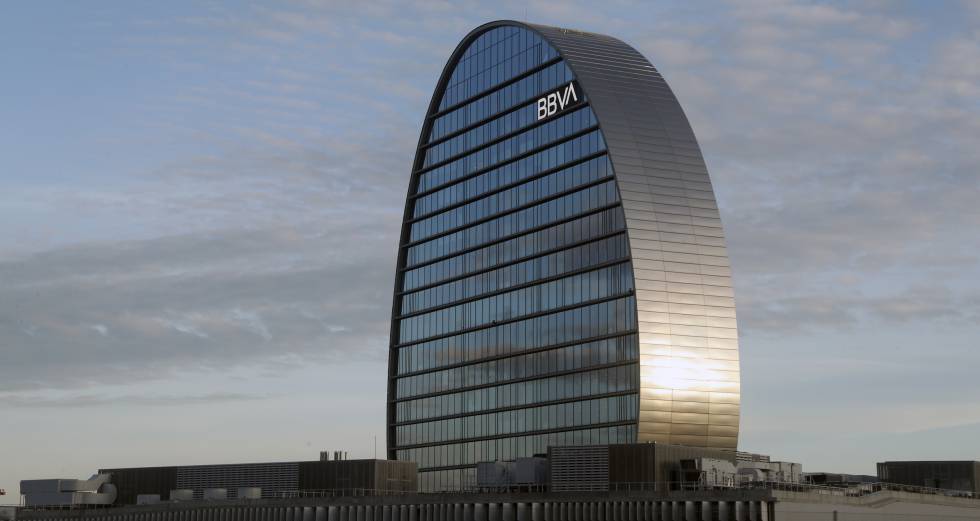 BBVA gana 5.961 millones hasta septiembre, un 24% más, gracias al impulso del negocio en España y México