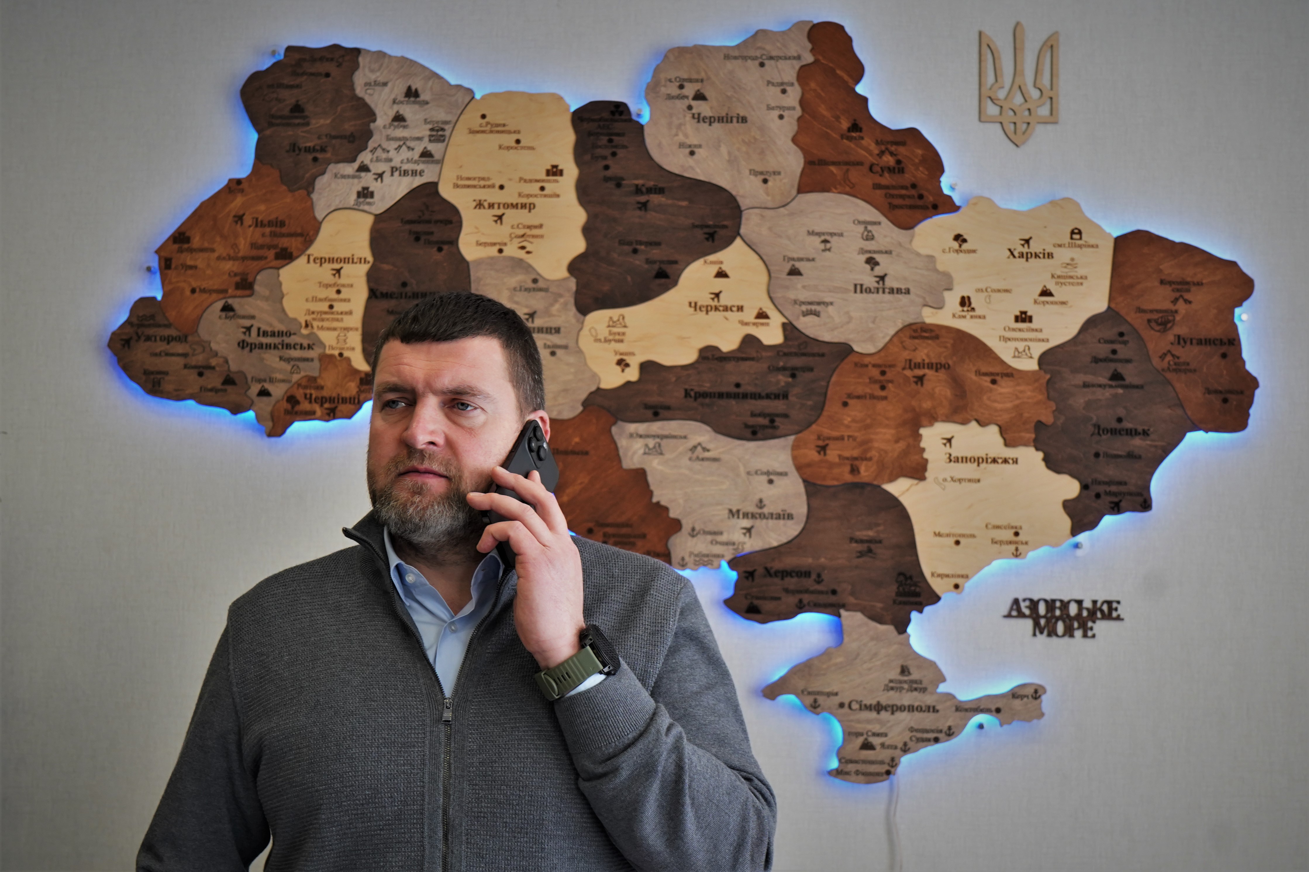 Oleksandr Markushyn, prefeito de Irpin (região de Kiev), nesta terça-feira em seu gabinete.