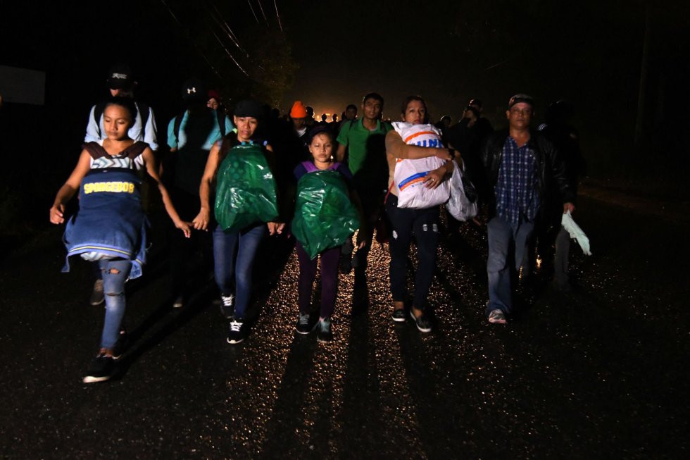 Una nueva caravana de hondure os parte hacia EE UU en im genes