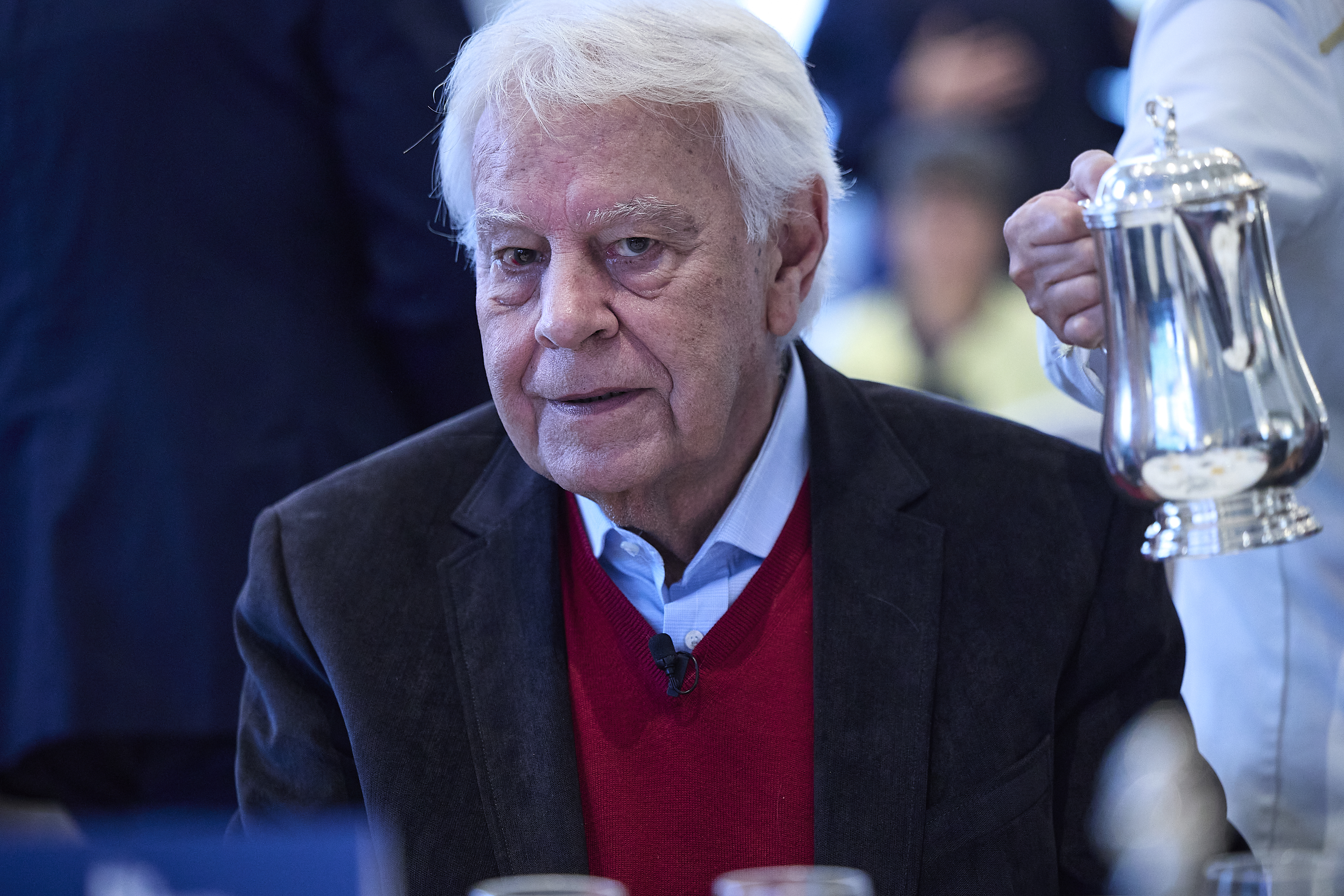 El expresidente del Gobierno Felipe González, durante la celebración de los Desayunos del Campo, a 11 de noviembre de 2025, en Madrid (España). La agencia Grayling organiza este evento referente en España para el medio rural.
11 NOVIEMBRE 2025
Jesús Hellín   / Europa Press
11/11/2025