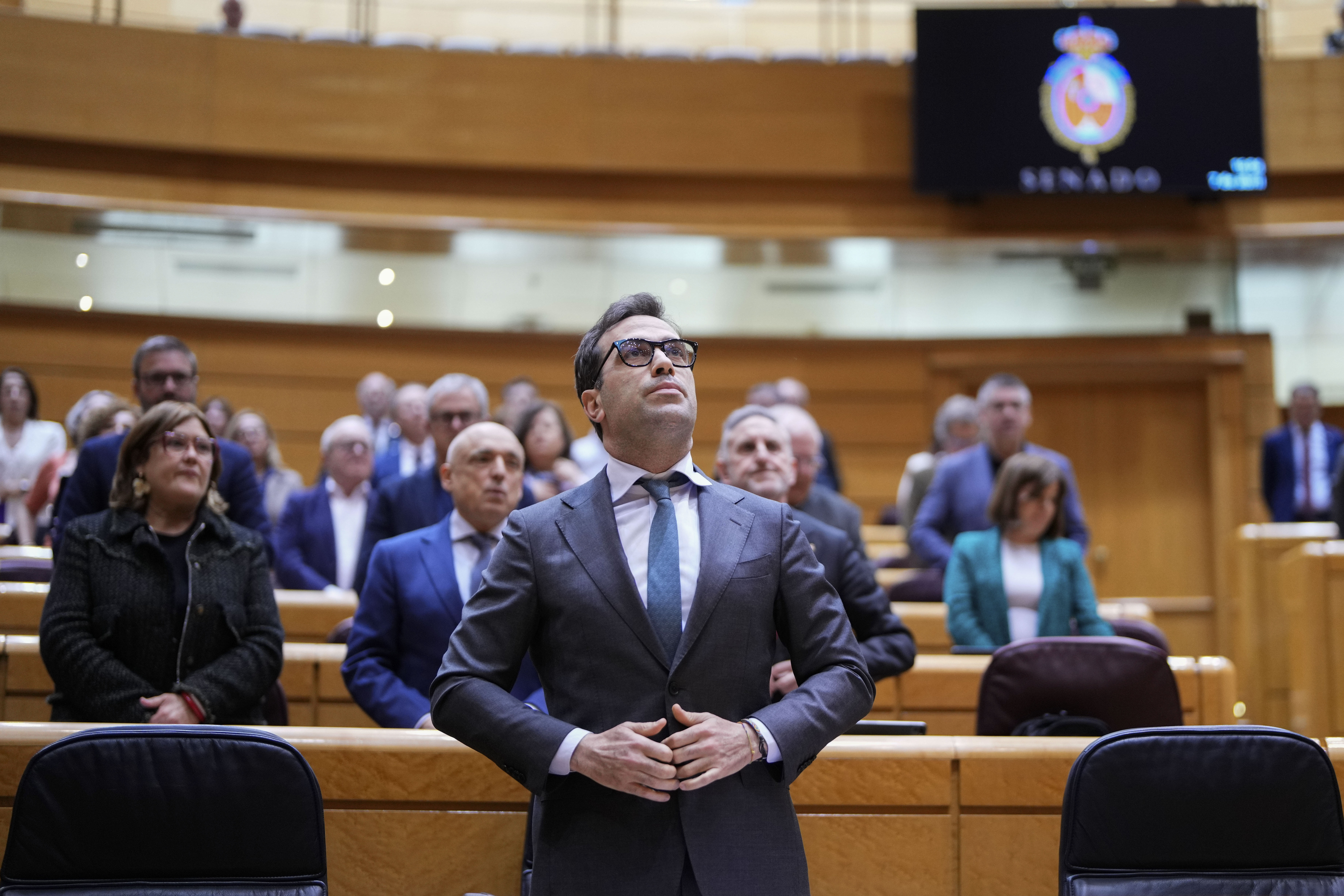 El vicepresidente Cuerpo se estrena ante un PP que lo identifica con la  “sala de maquinas del sanchismo” | España | EL PAÍS