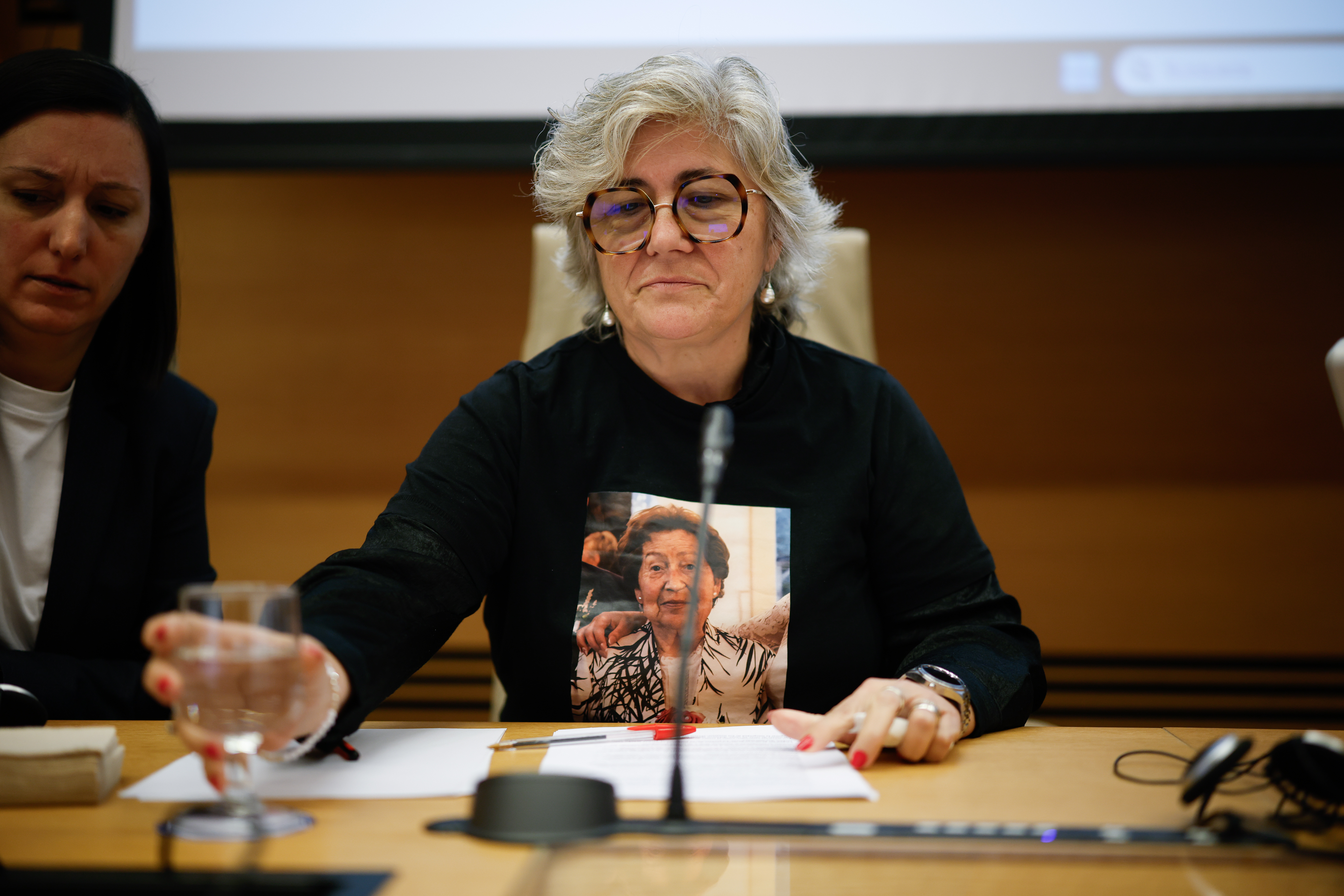 María del Carmen Gil Sánchez durante una comparecencia en el Congreso de los Diputados ante la comisión de investigación sobre la gestión de la crisis derivada de la dana que tuvo lugar el 29 de octubre de 2024, a 4 de noviembre de 2025, en Madrid (España).
04 NOVIEMBRE 2025
Alejandro Martínez Vélez / Europa Press
04/11/2025