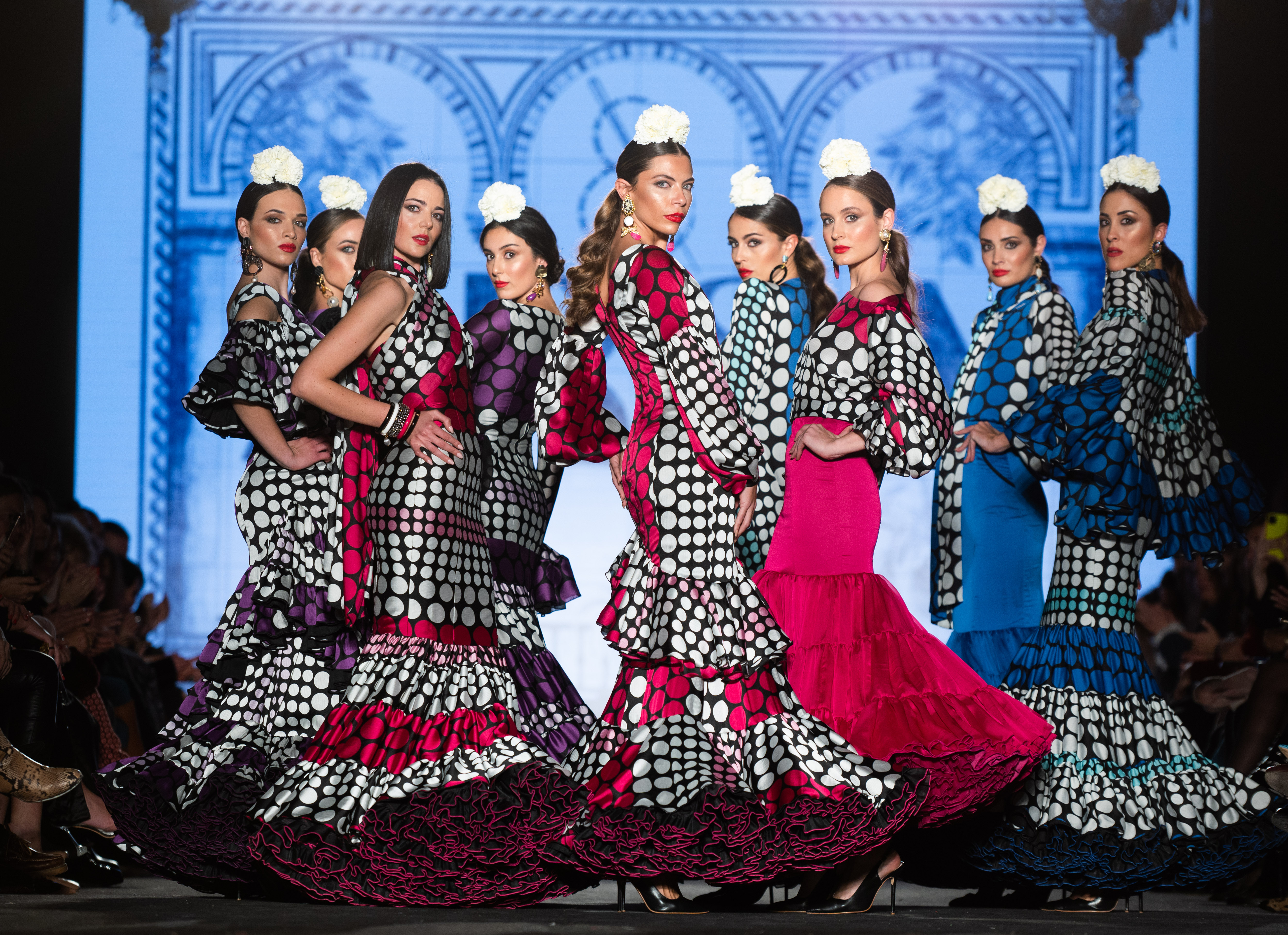 Las ganas de imponen en las dos pasarelas de moda flamenca de España | Estilo | EL PAÍS