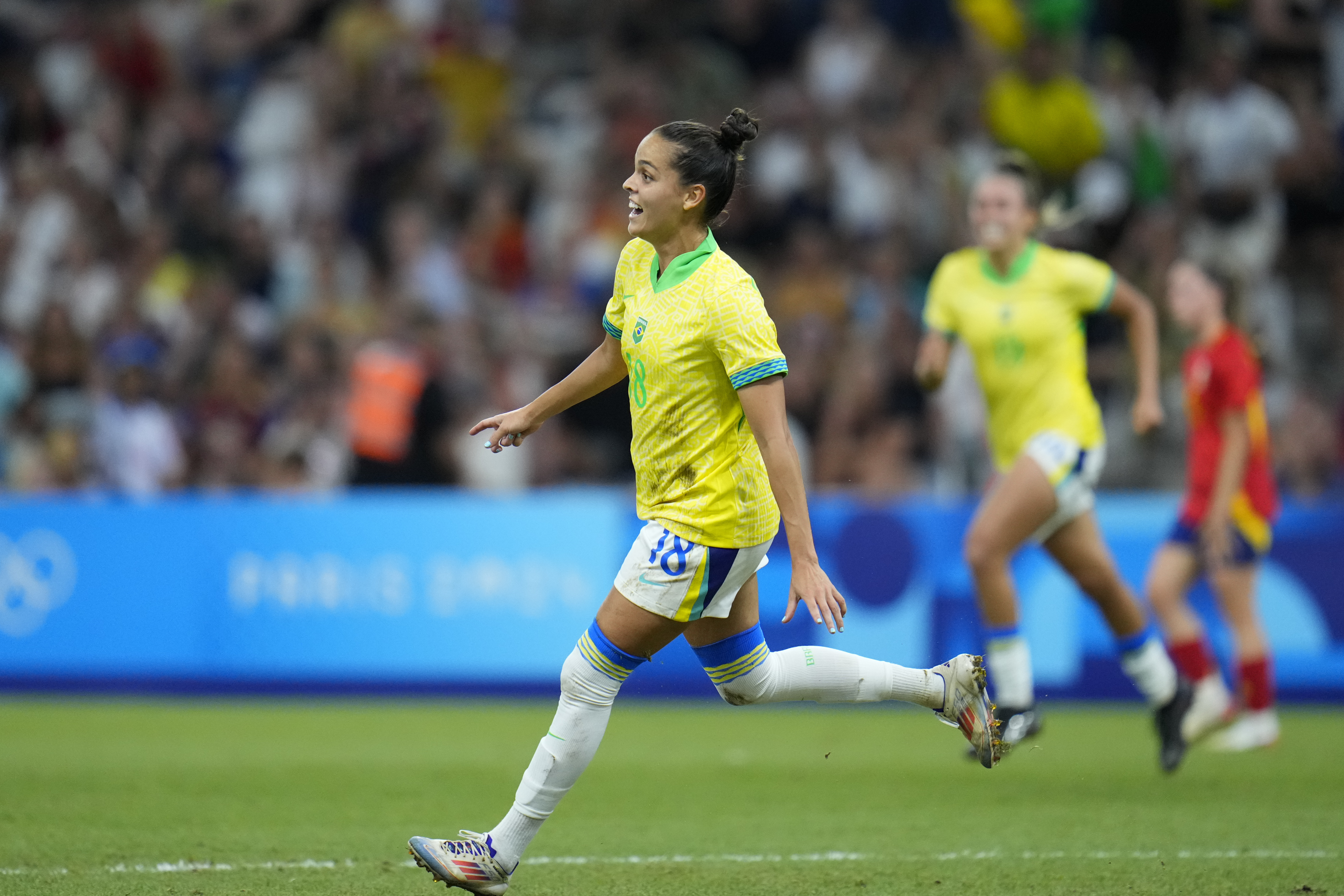 Brazil's Gabi Portilho celebrates after scoring her side's 2nd goal during a women's semifinal soccer match between Brazil and Spain at the 2024 Summer Olympics, Tuesday, Aug. 6, 2024, at Marseille Stadium in Marseille, France. (AP Photo/Julio Cortez)