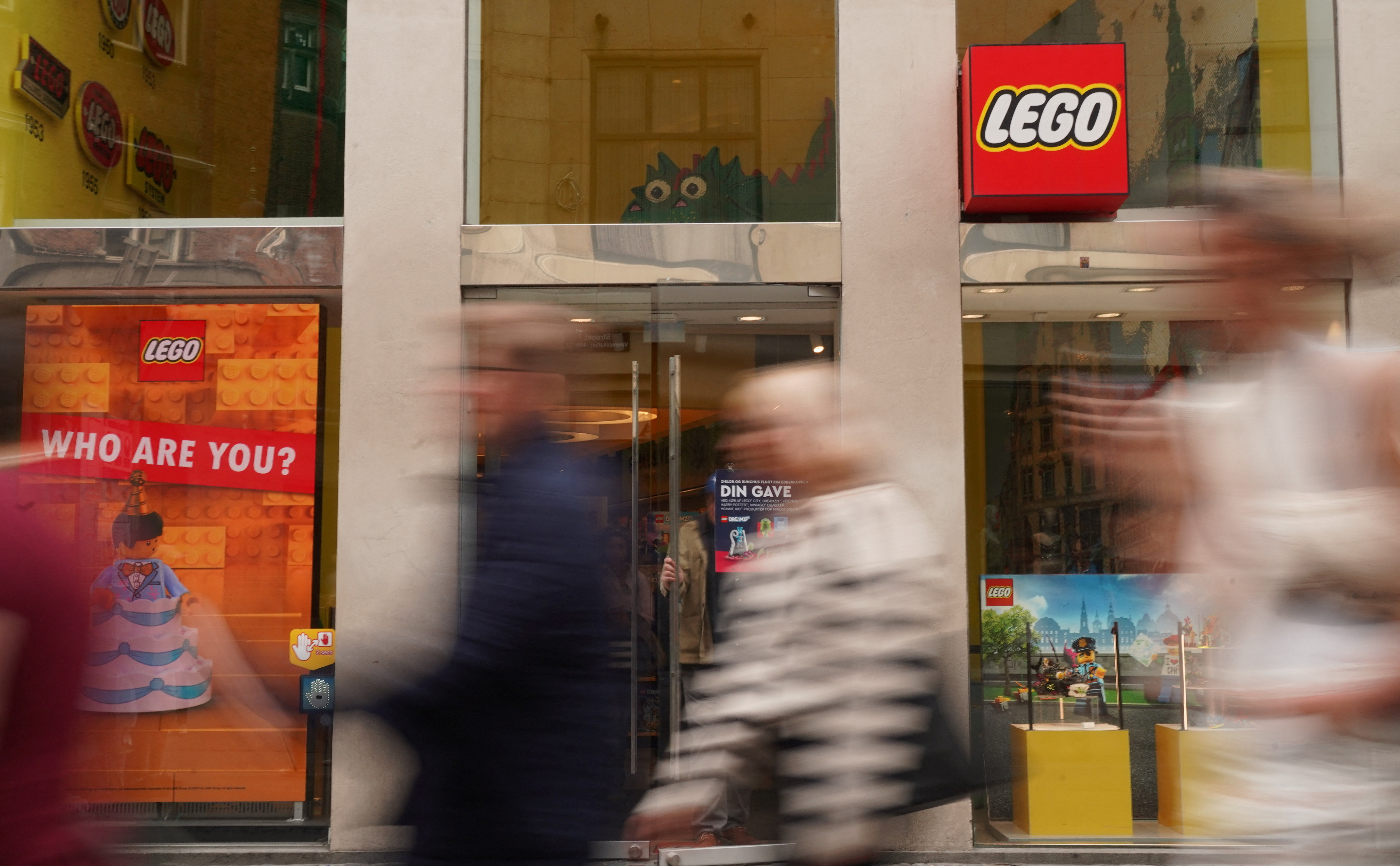 Lego gana un 17,7% menos en el primer semestre por la desaceleración del consumo en China