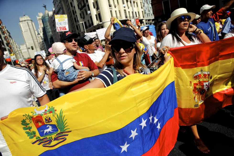 Manifestación opositora en Madrid contra Nicolás Maduro | Fotos | Noticias  de Madrid | EL PAÍS