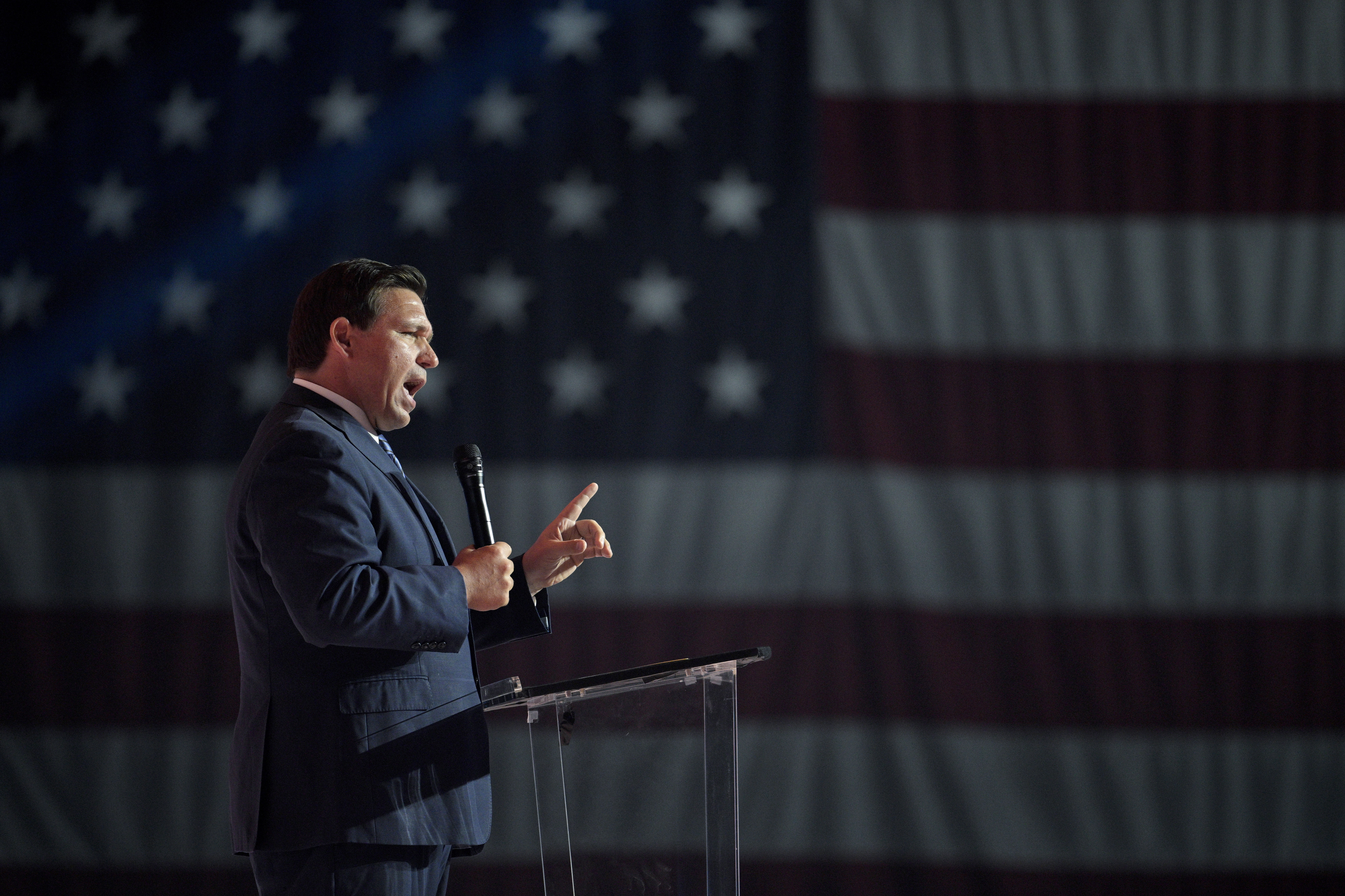 Ron DeSantis, em julho passado em Tampa (Flórida).