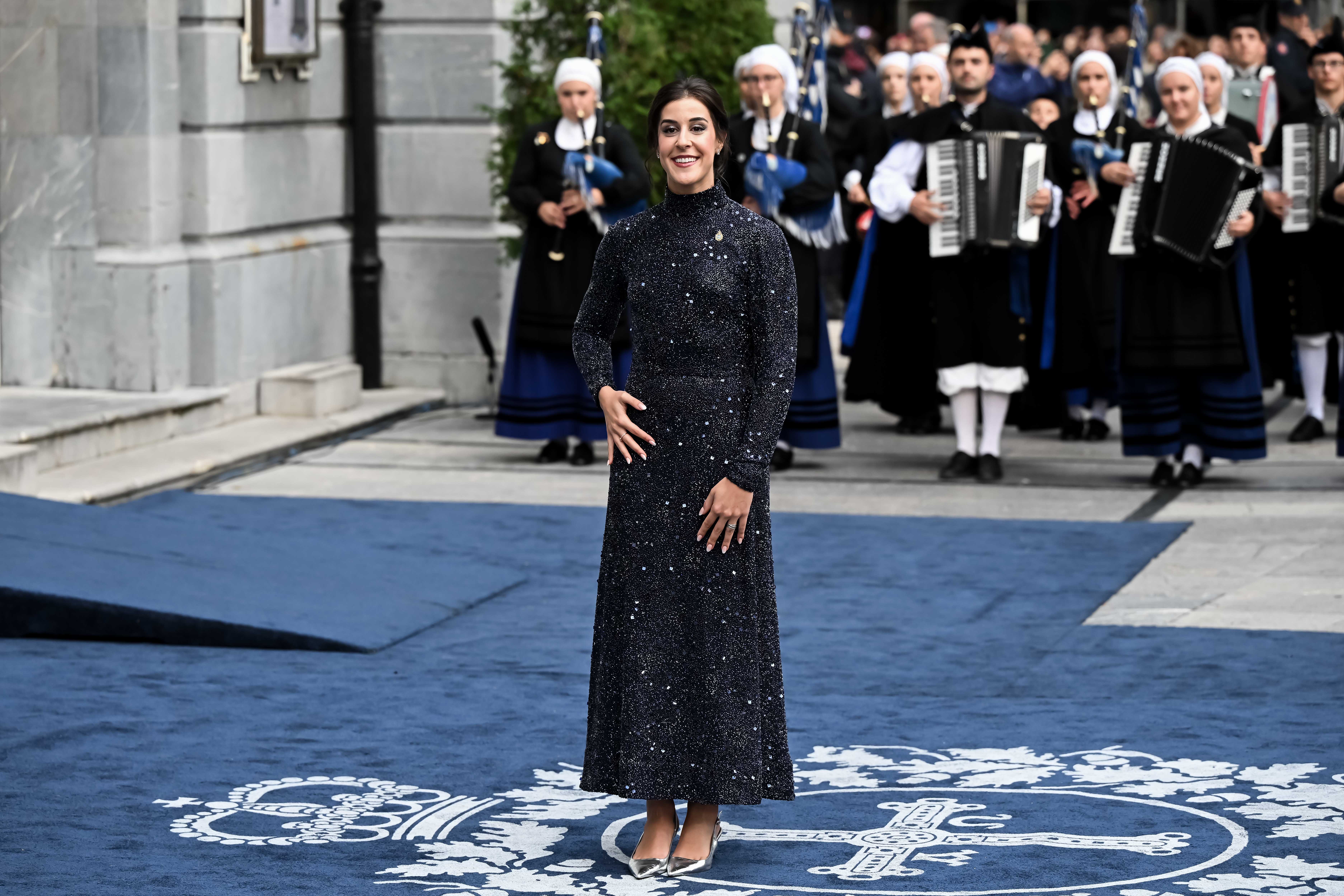 Carolina Marín, a la entrada al teatro