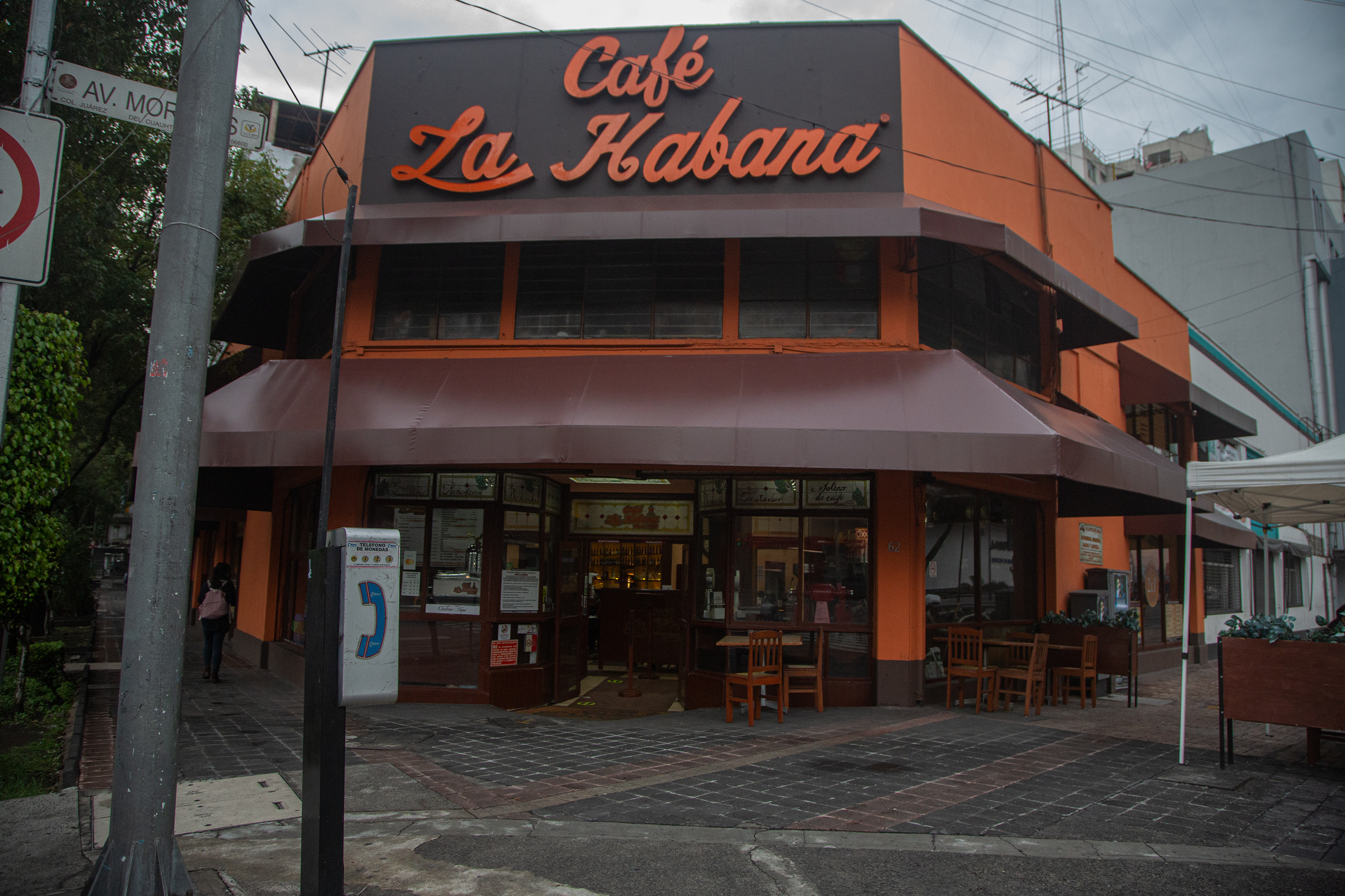 Café La Habana, el nido de poetas malditos y leyendas guerrilleras en el  corazón del viejo DF | EL PAÍS México