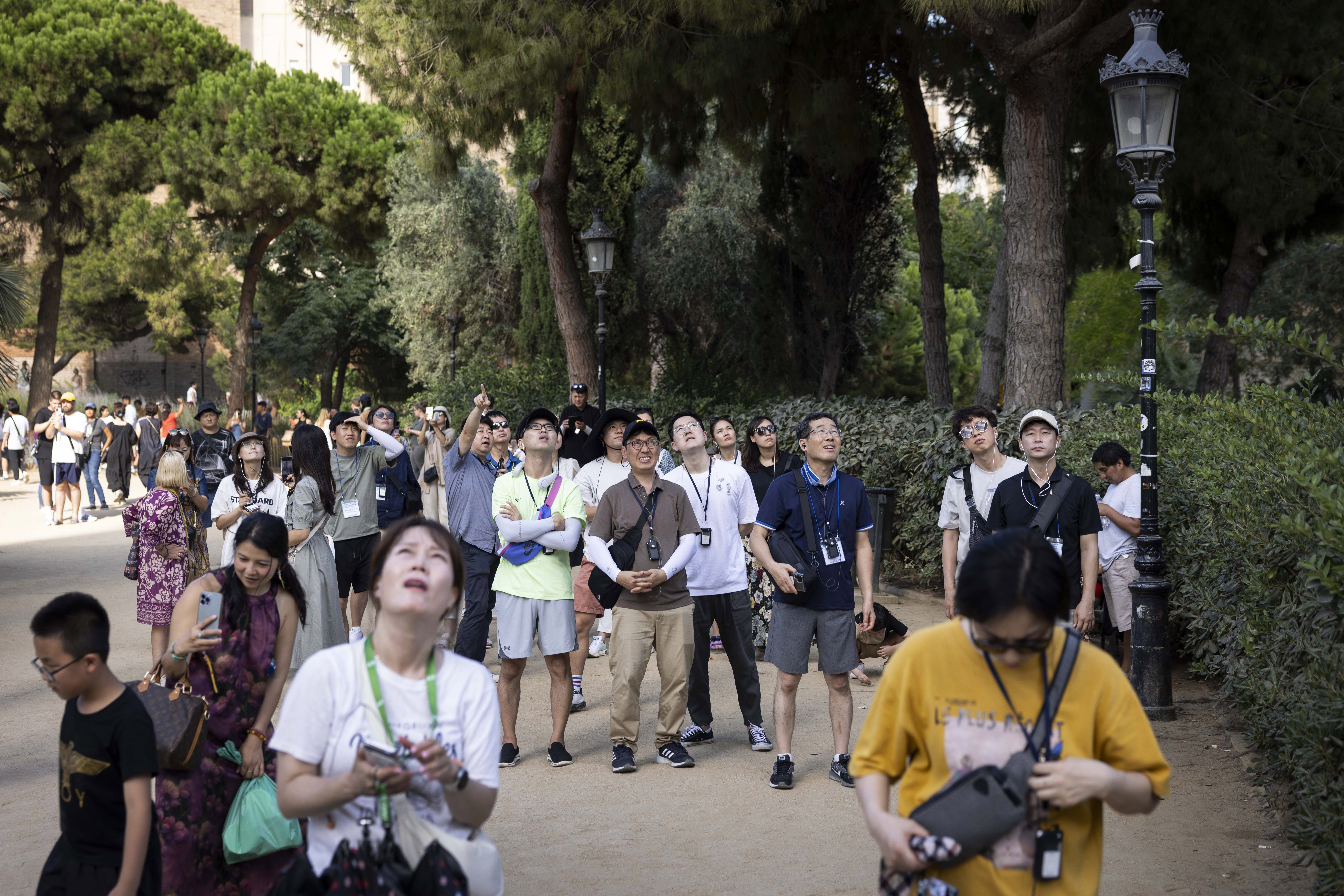 Ruta por España con las víctimas del turismo voraz: “No puedo más”