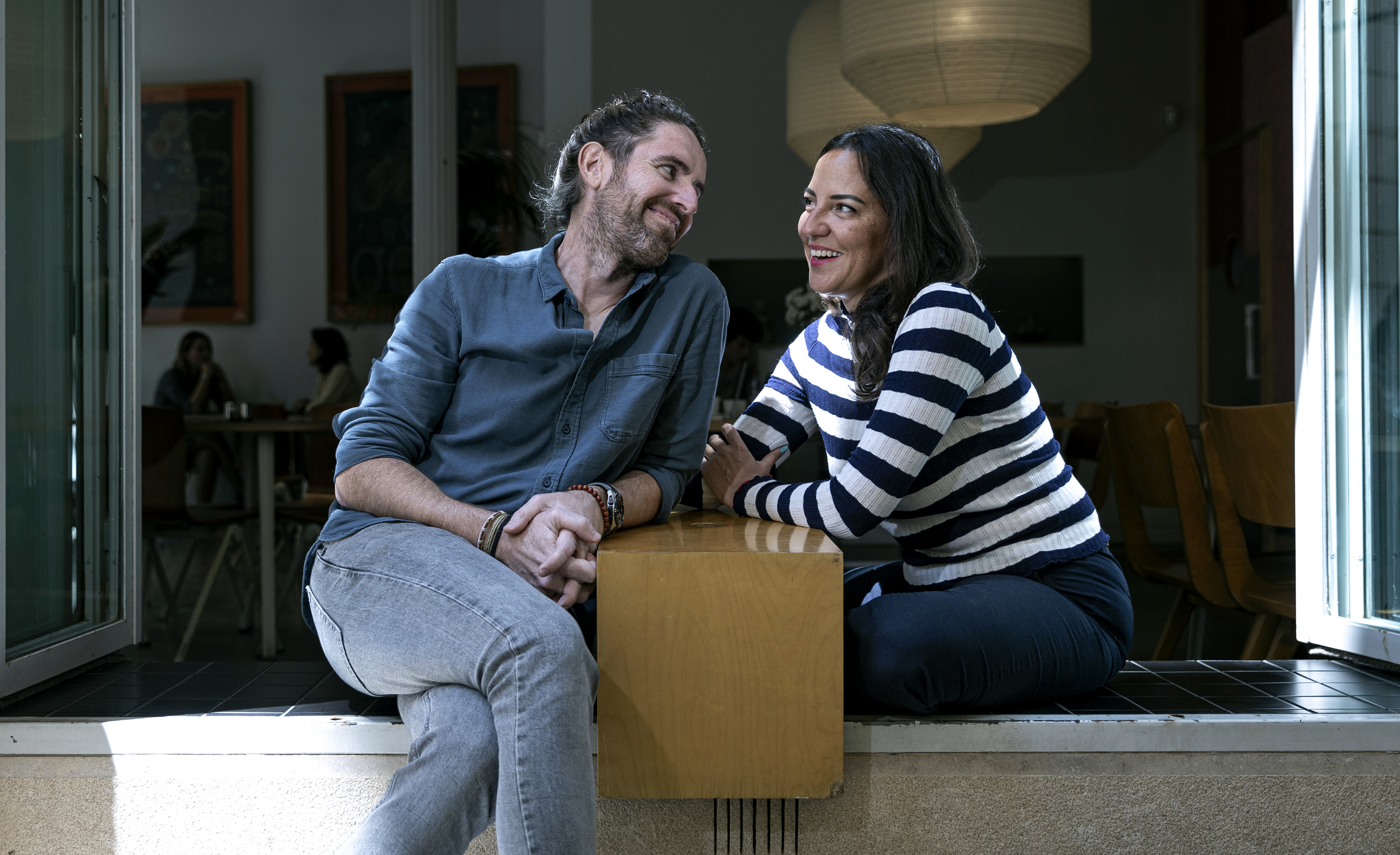 Parejas que eligen vivir separadas: “Qué bien estoy ahora. Cada uno en su  casita. Enamorada, pero no esclava” | Sociedad | EL PAÍS