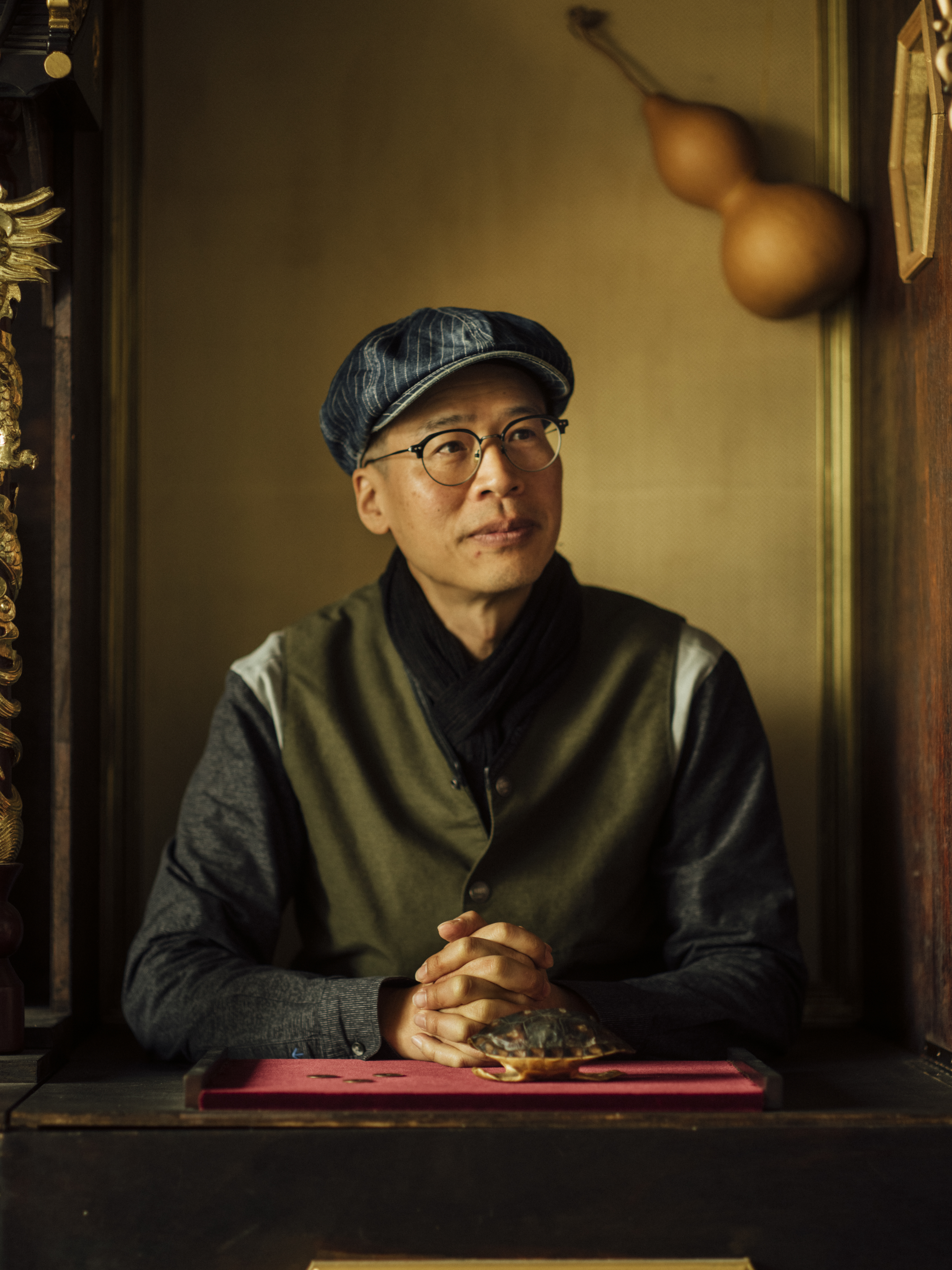 Hong Kong artist and activist living in exile in Taiwan (53 years old).