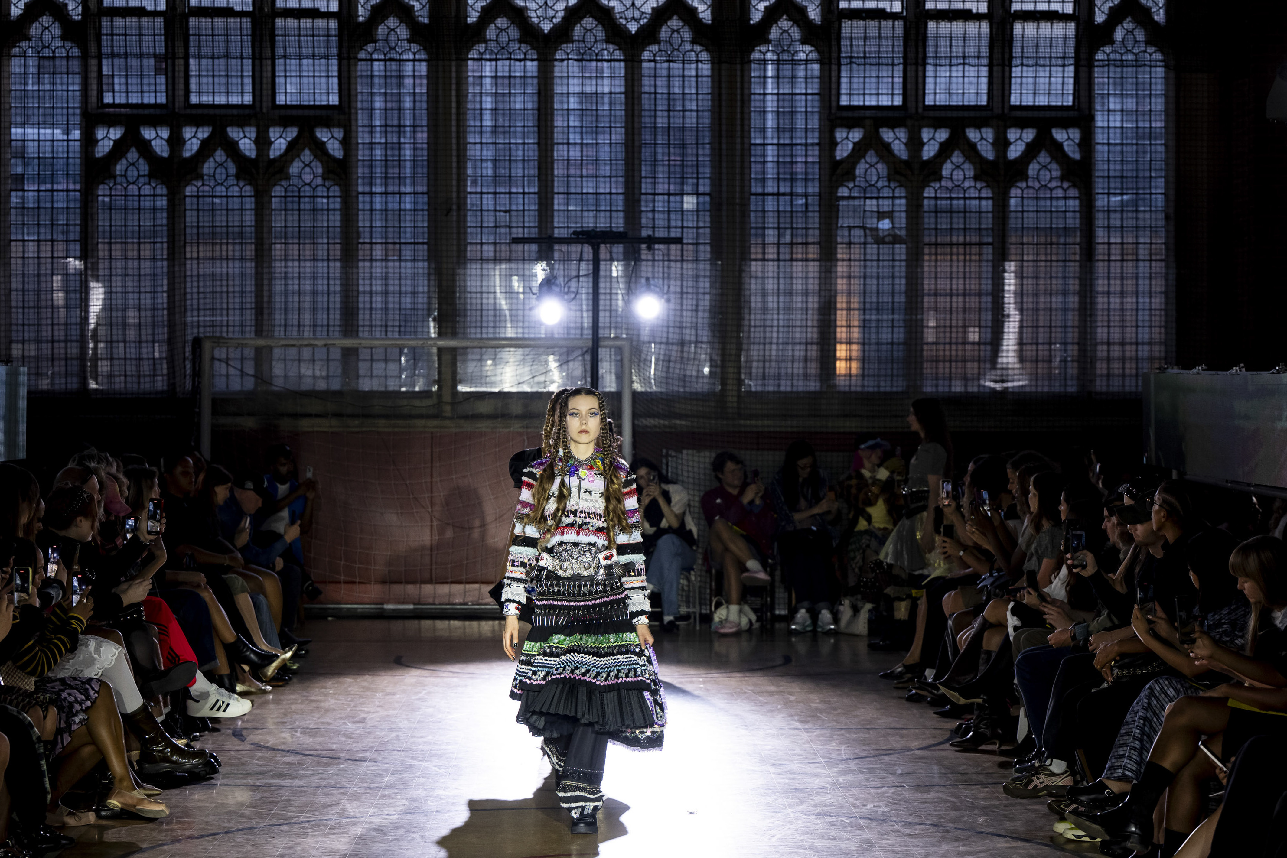 Un momento del desfile primavera-verano 2026 de Chopova Lowena durante la semana de la moda de Londres.
