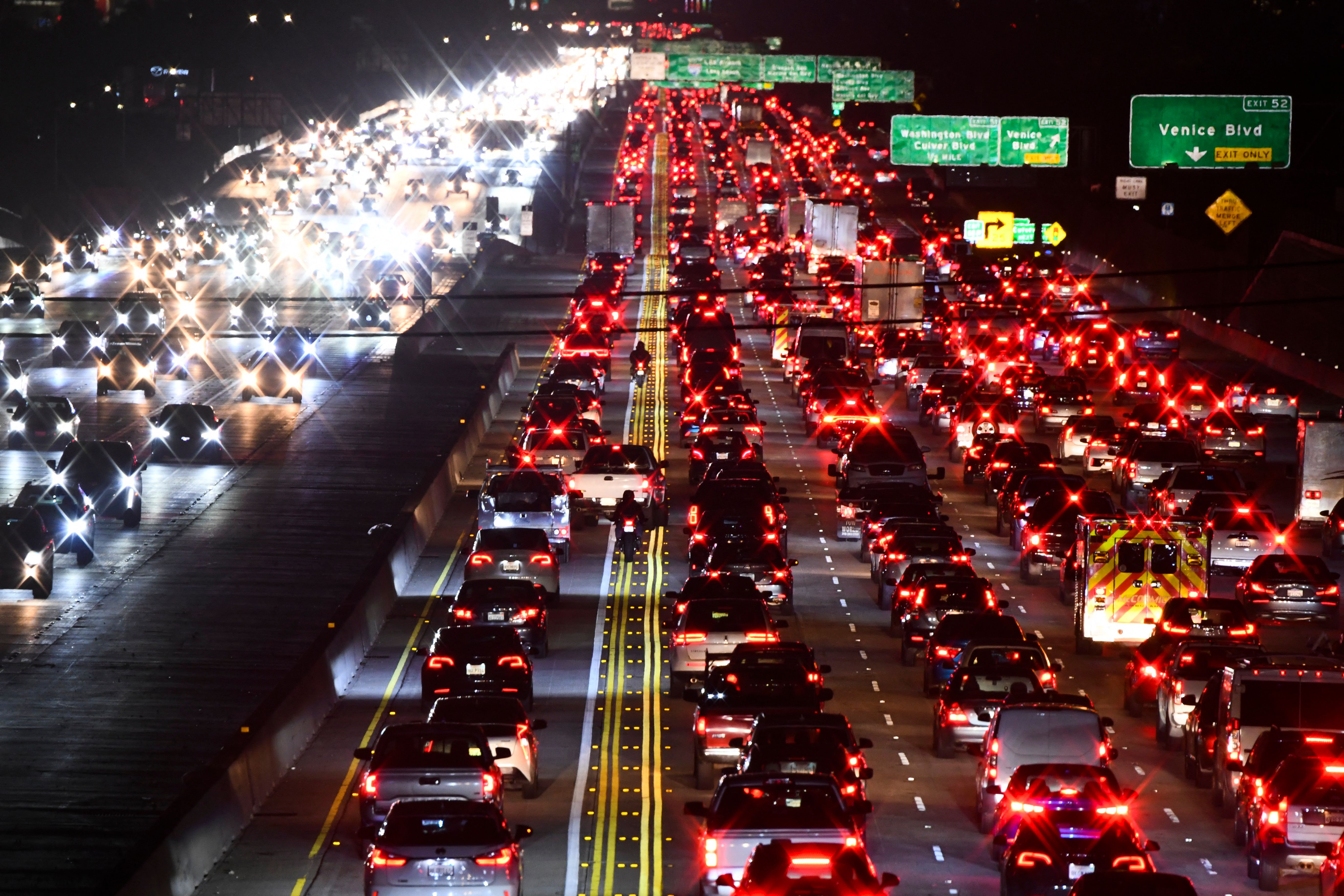 Bienvenidos al caos eterno del tráfico en Los Ángeles