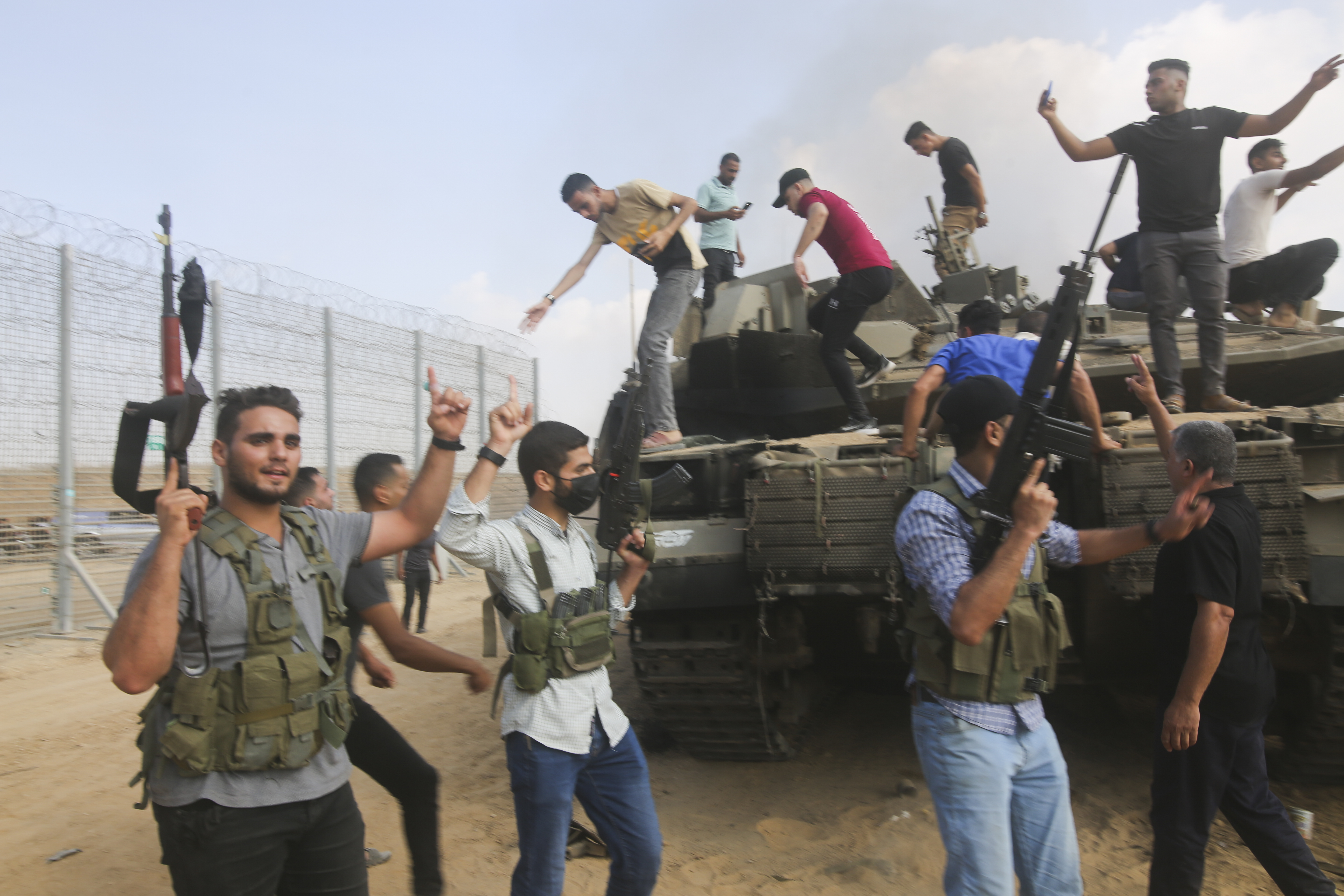 Ofensiva de las milicias de Gaza en Israel, en directo | Netanyahu, tras el ataque de Hamás: “Estamos en guerra y ganaremos”