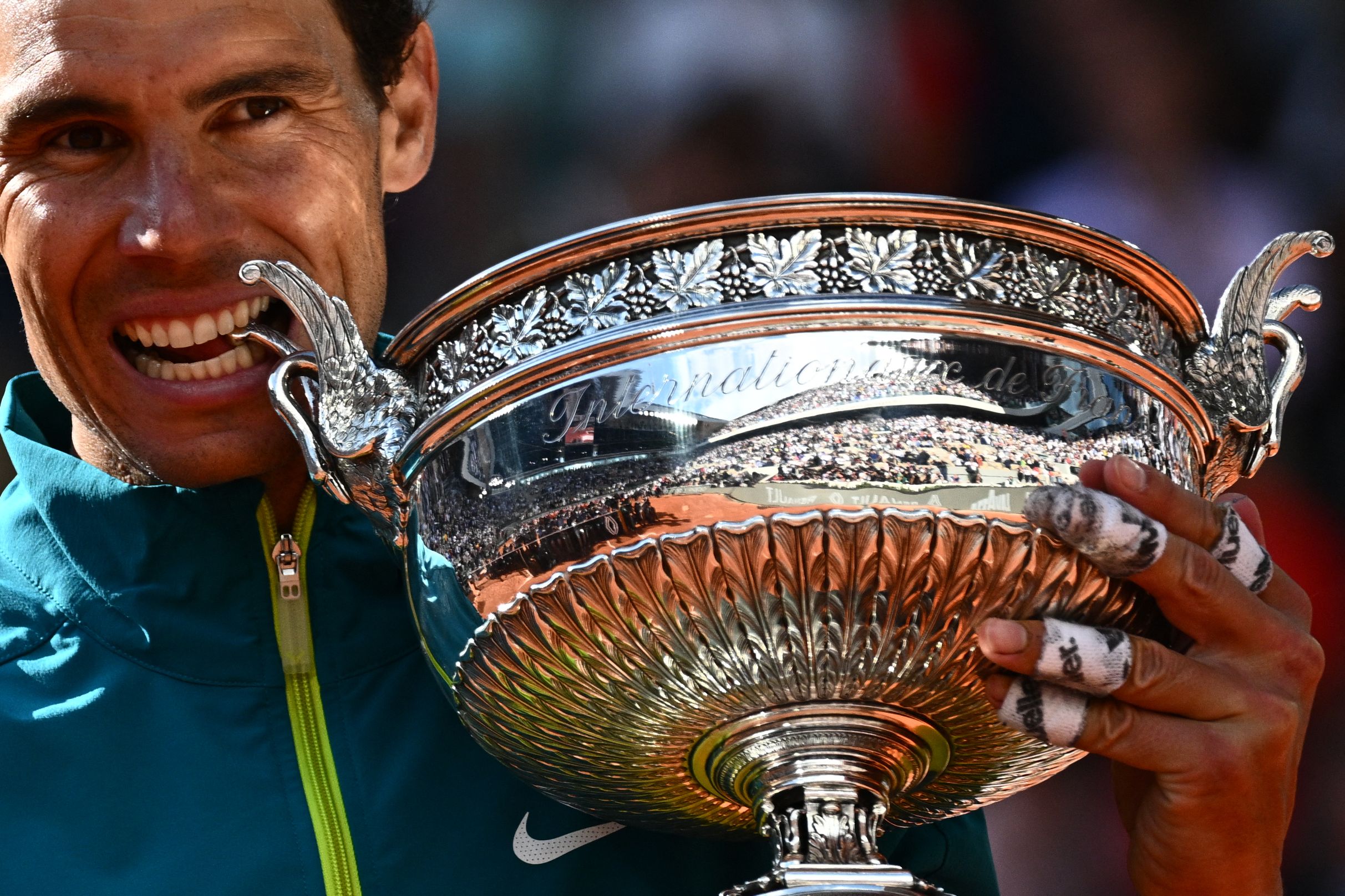 Nadal pulveriza la lógica: tumba a Ruud, logra su 22º grande y su 14º trofeo en París