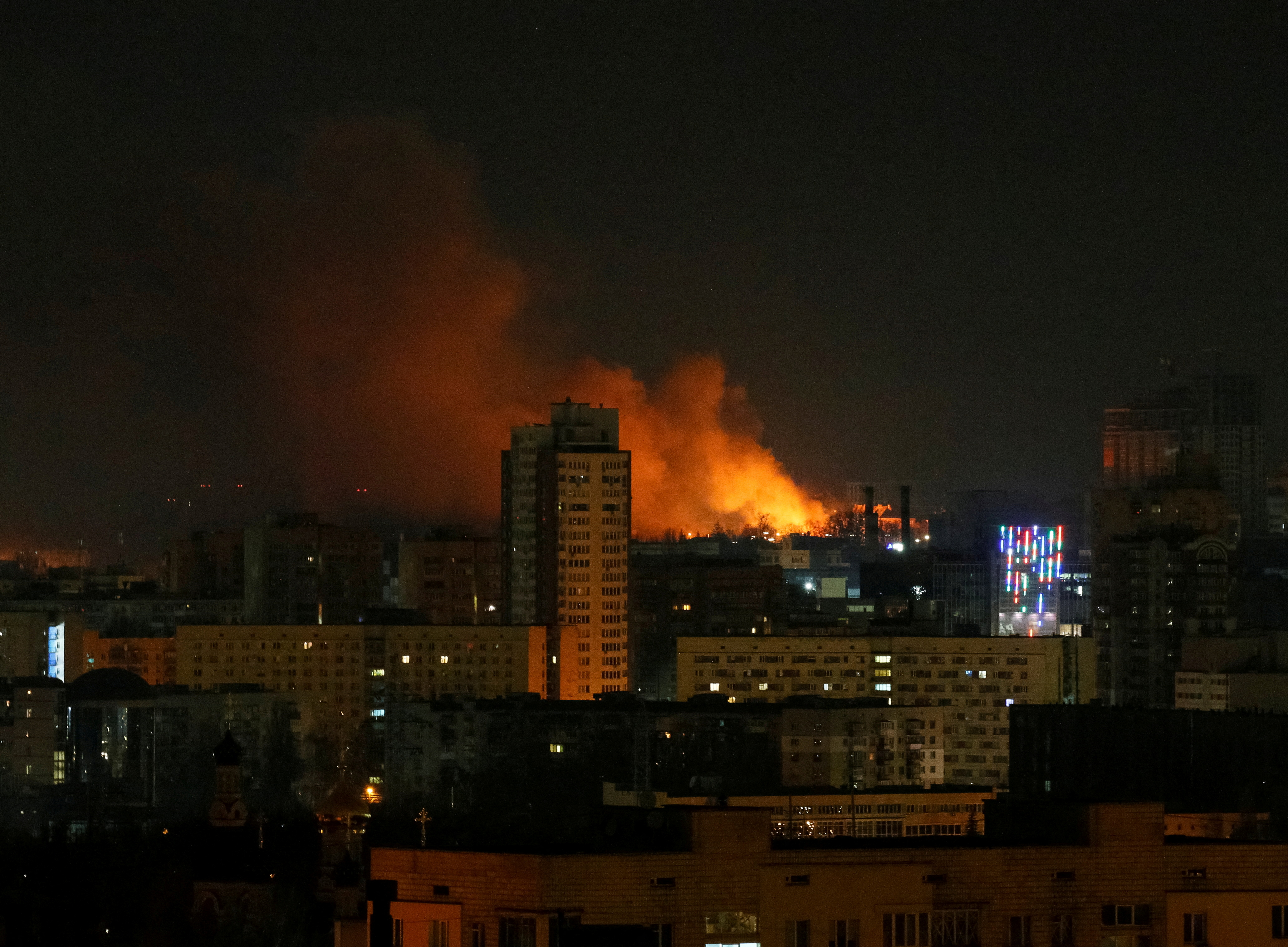 Киев обстановка. Взрывы в Киеве. Утренний взрыв в Киеве.