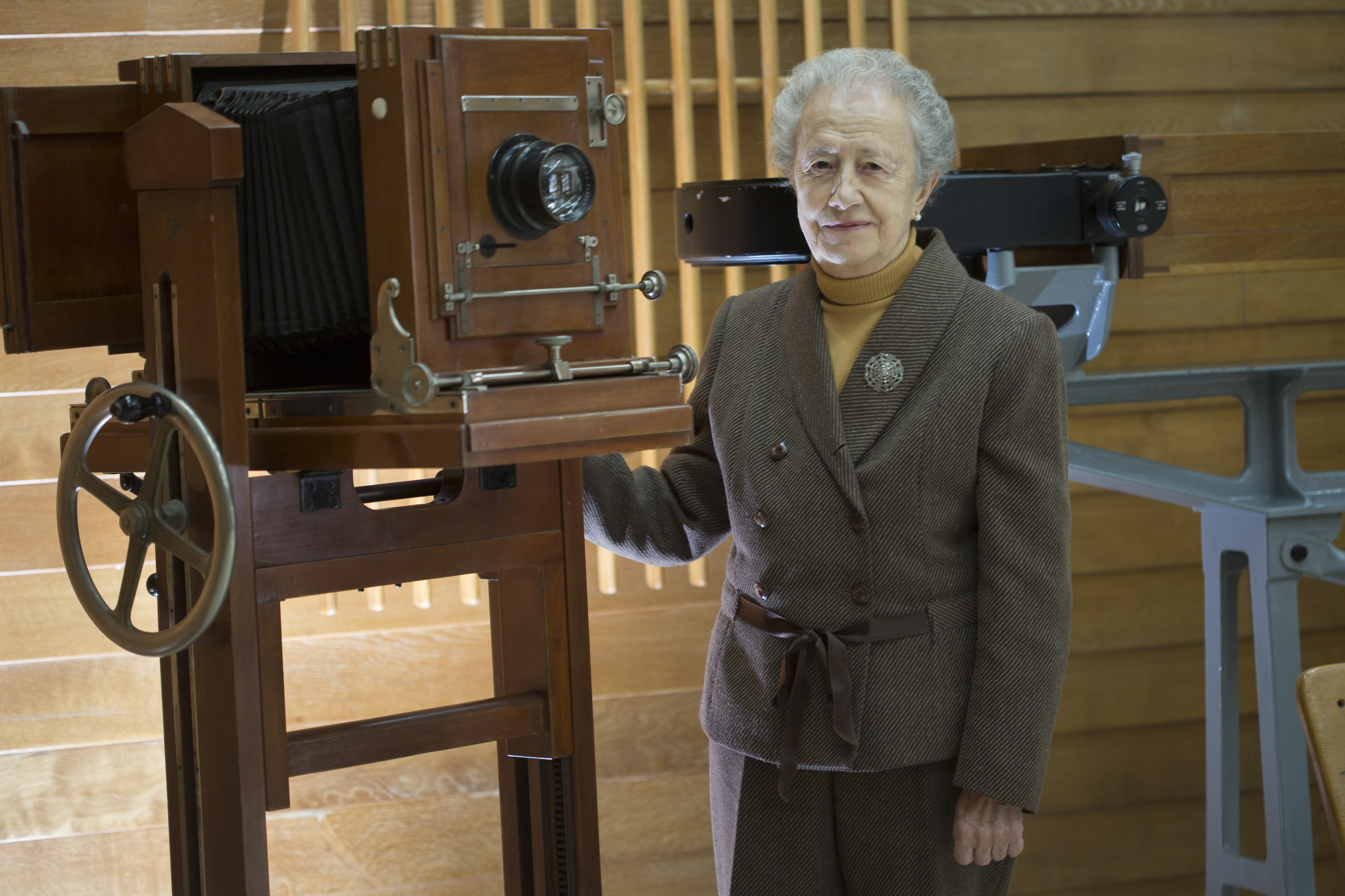 Josefa Yzuel, física. Fotografiada en el Instituto de Óptica Daza de Valdés del CSIC.