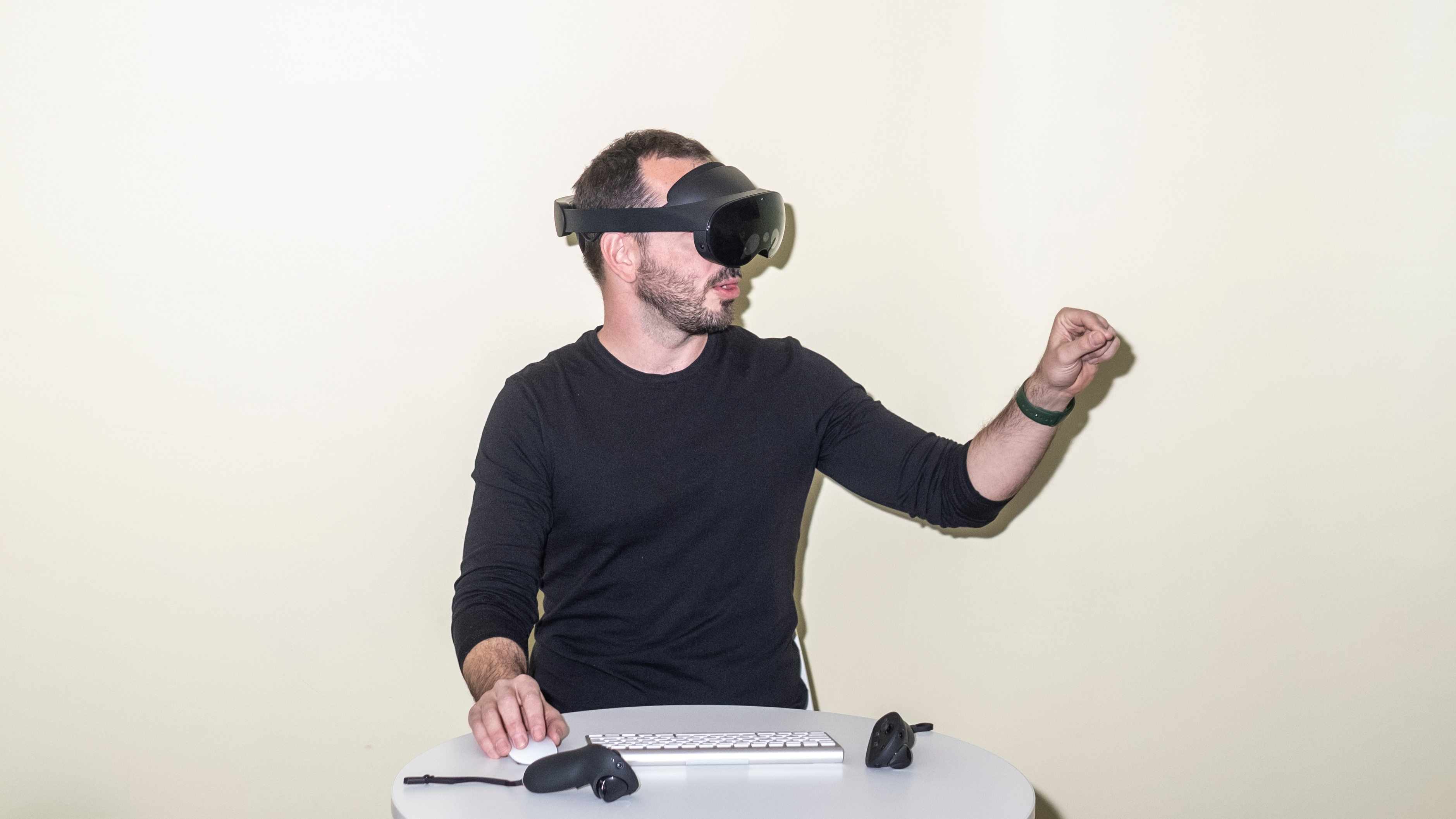 Descubre las gafas de realidad virtual para entrar en el Metaverso y otras  noticias curiosas