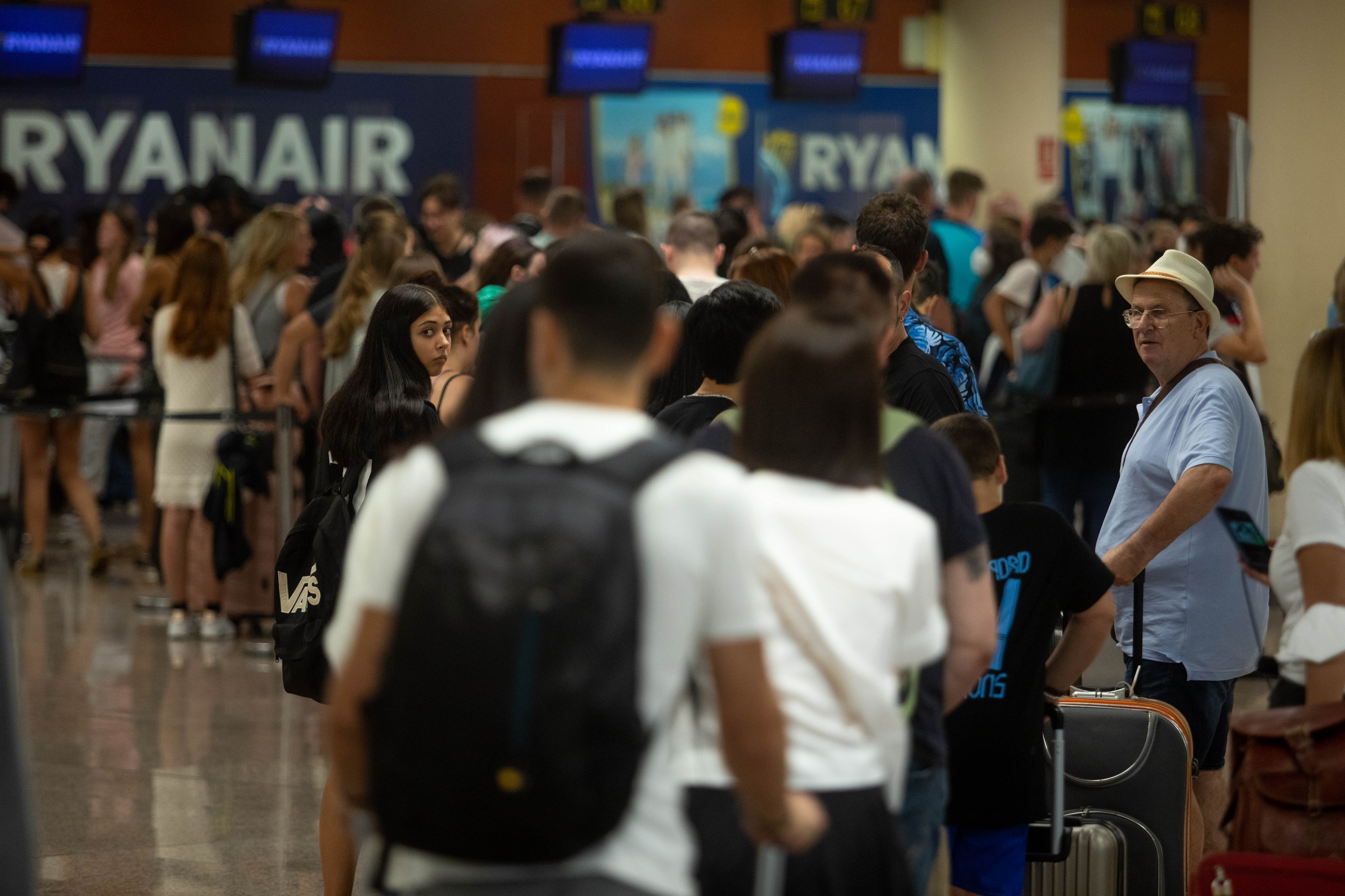 Comienza la huelga de tripulantes de Ryanair que puede prolongarse hasta 2023