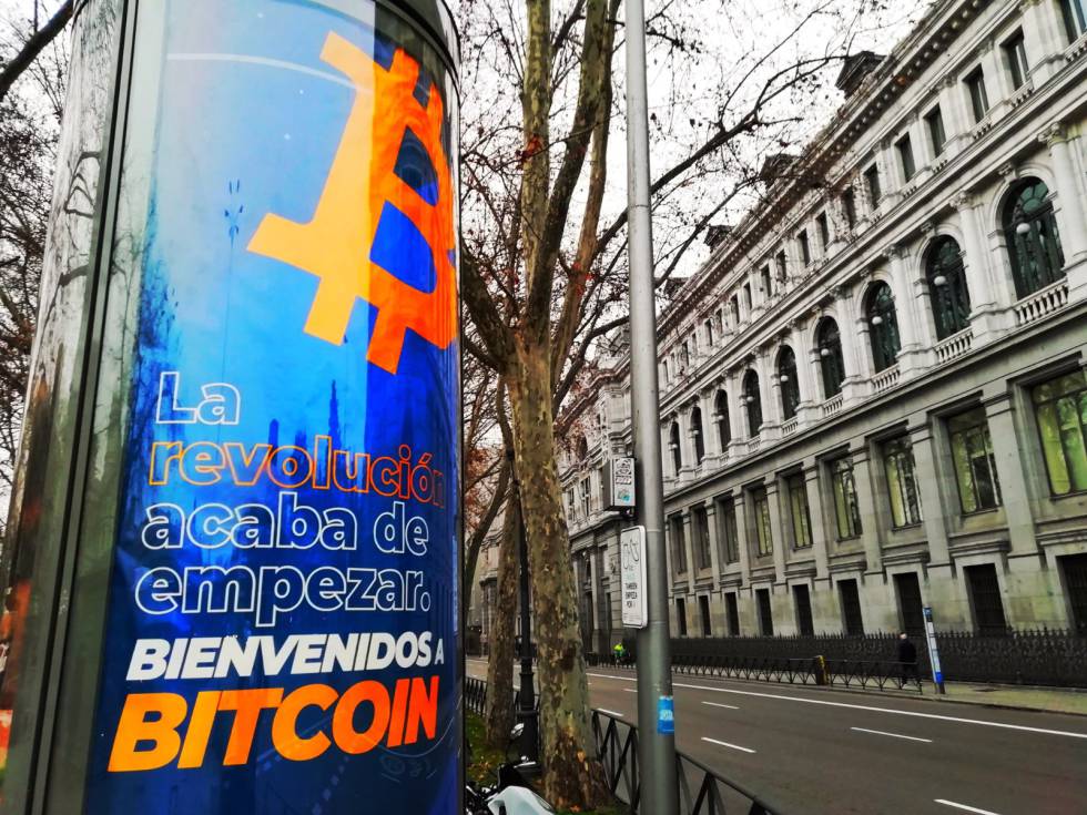 El bitcoin sufre una fuerte caída de más del 7% en unos minutos de vértigo