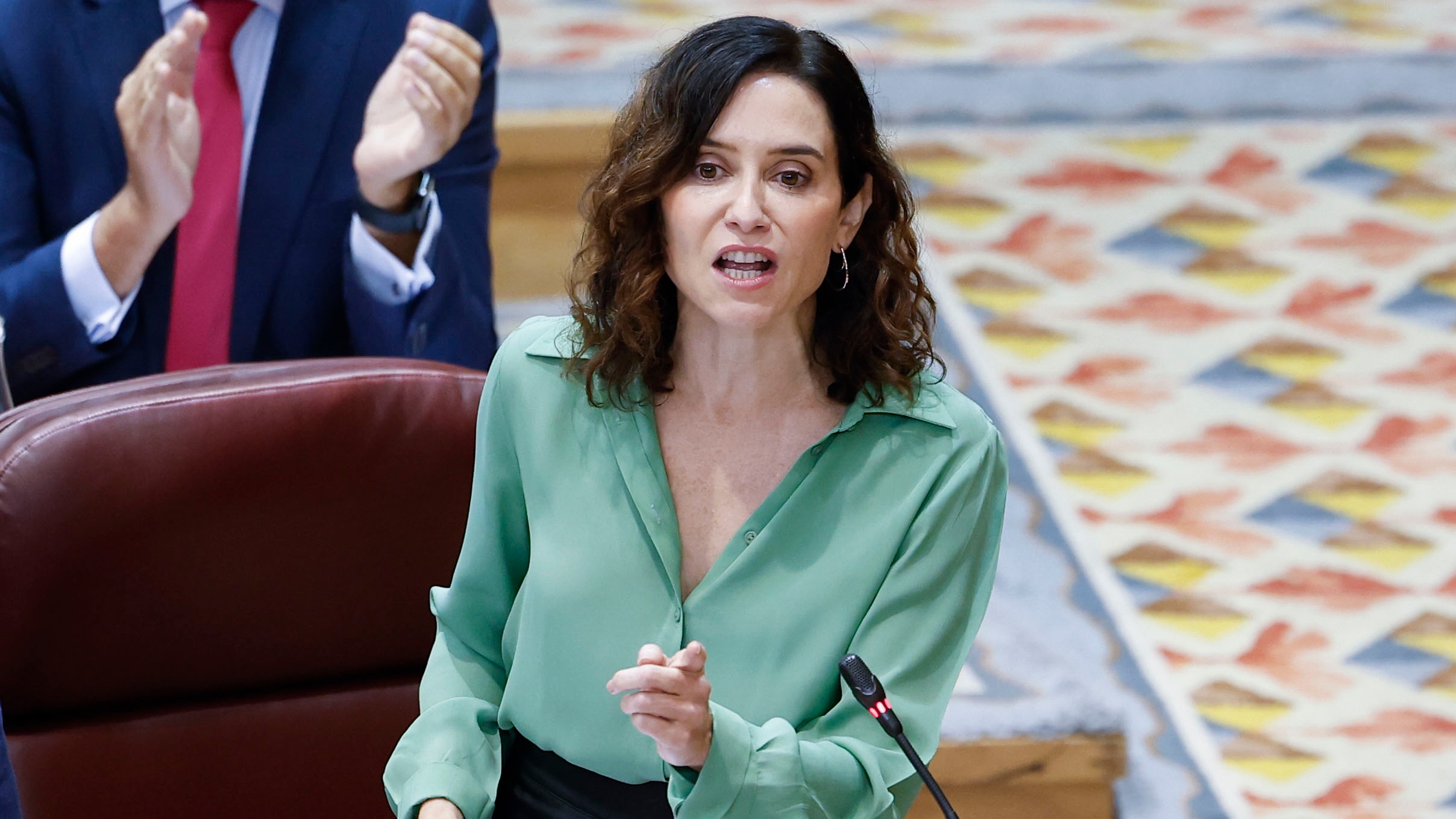 Ayuso rechaza el registro de médicos objetores que establece la ley: “No voy a hacer una lista negra de médicos nunca