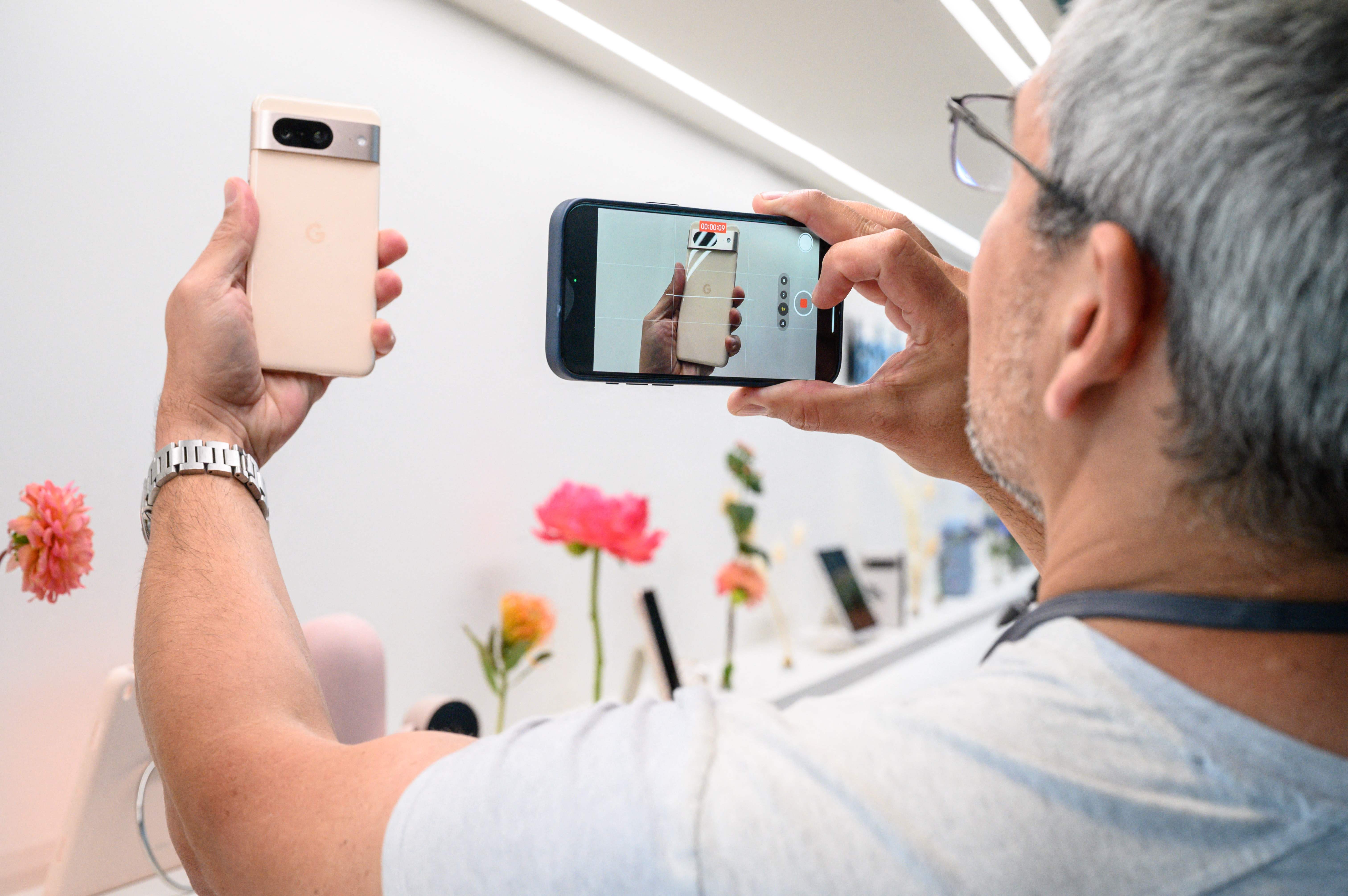 El nuevo móvil de Google altera la percepción de la realidad: la IA ya hace nuestras fotos cada vez más falsas