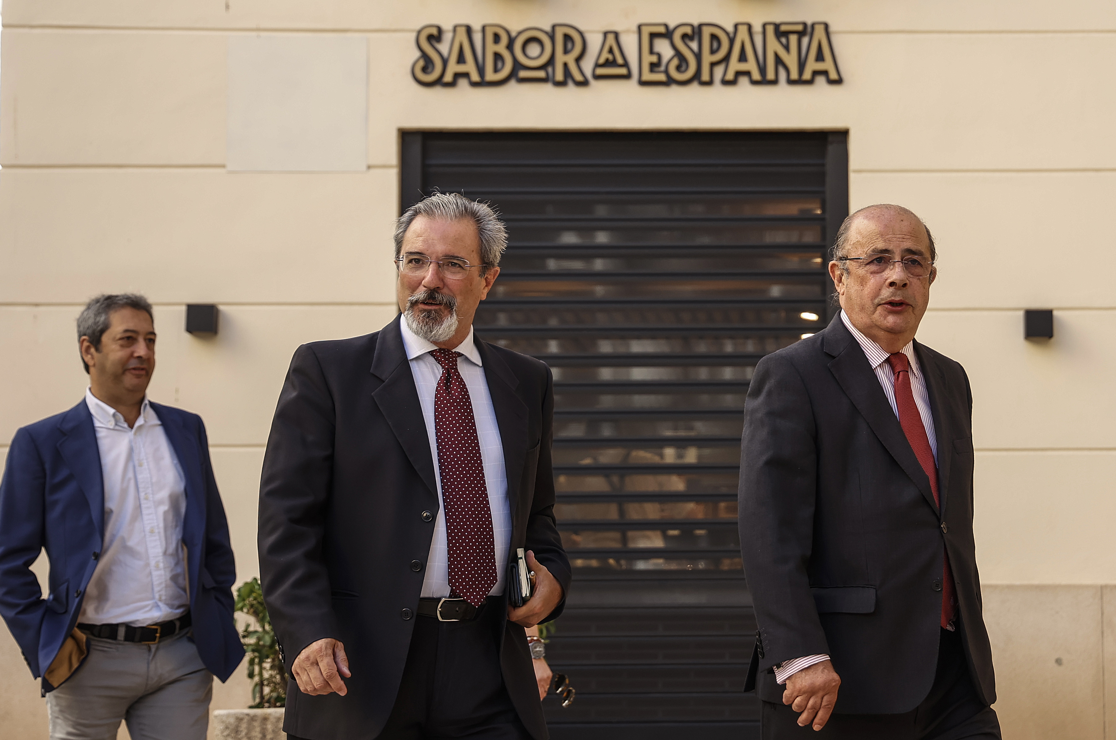 Las claves del pacto PP-Vox en la Comunidad Valenciana: dos horas, cinco puntos y muchas incógnitas