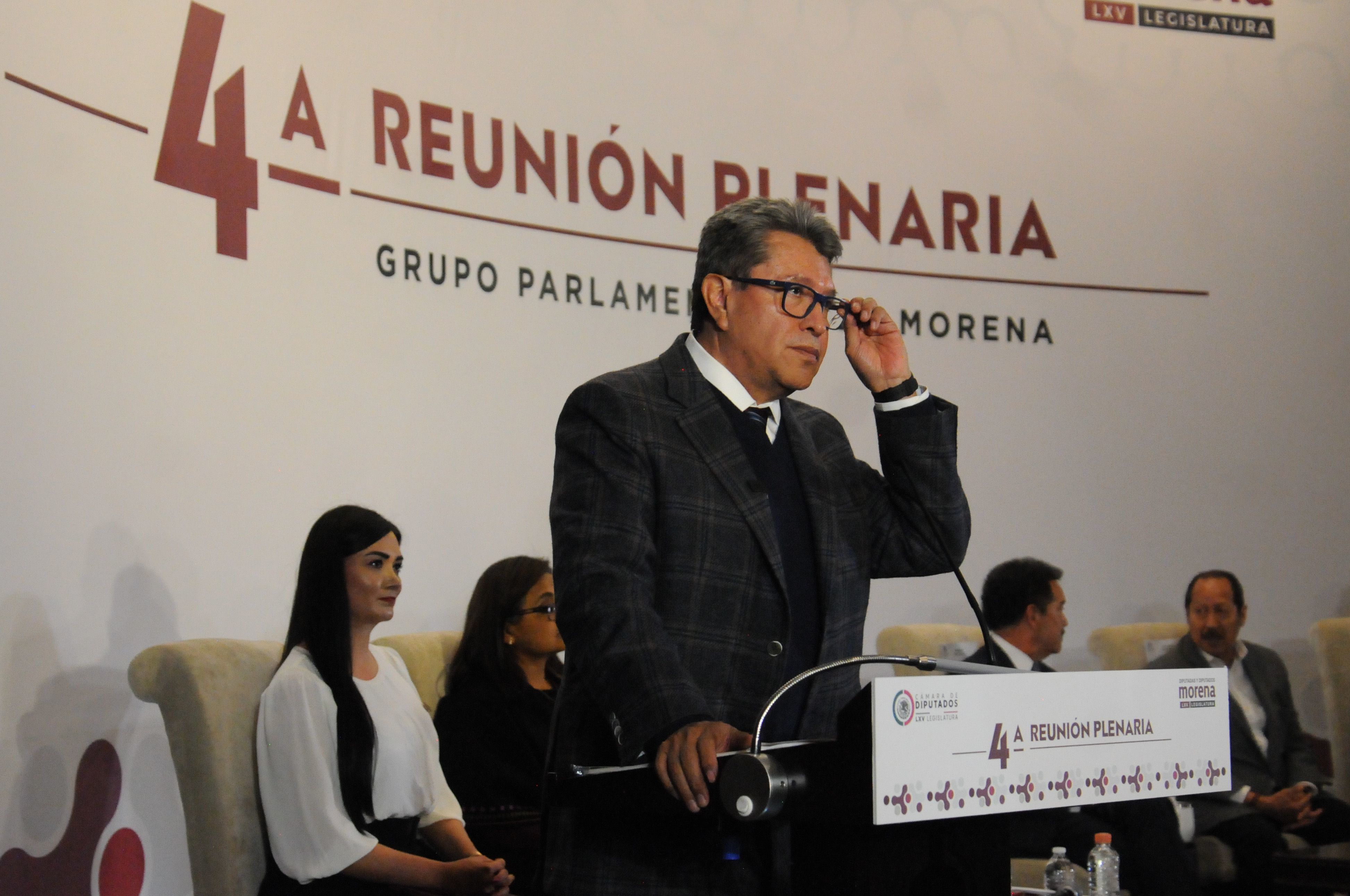 El primer desfile de los aspirantes de Morena a la presidencia | EL PAÍS  México