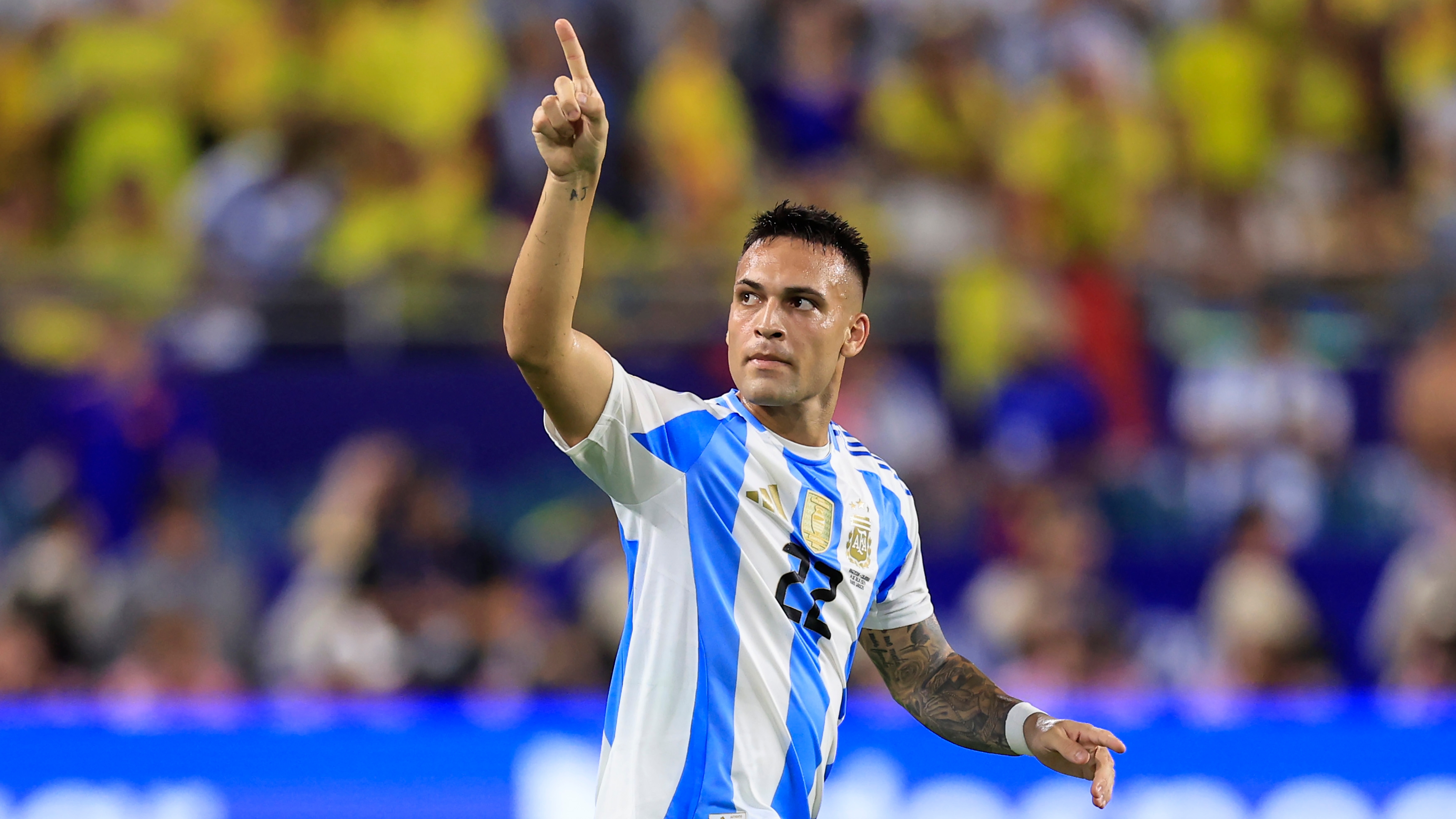 MIAMI GARDENS, FLORIDA - JULY 14: Lautaro Martinez of Argentina celebrates after scoring the team's first goal during the CONMEBOL Copa America 2024 Final match between Argentina and Colombia at Hard Rock Stadium on July 14, 2024 in Miami Gardens, Florida. (Photo by Buda Mendes/Getty Images)