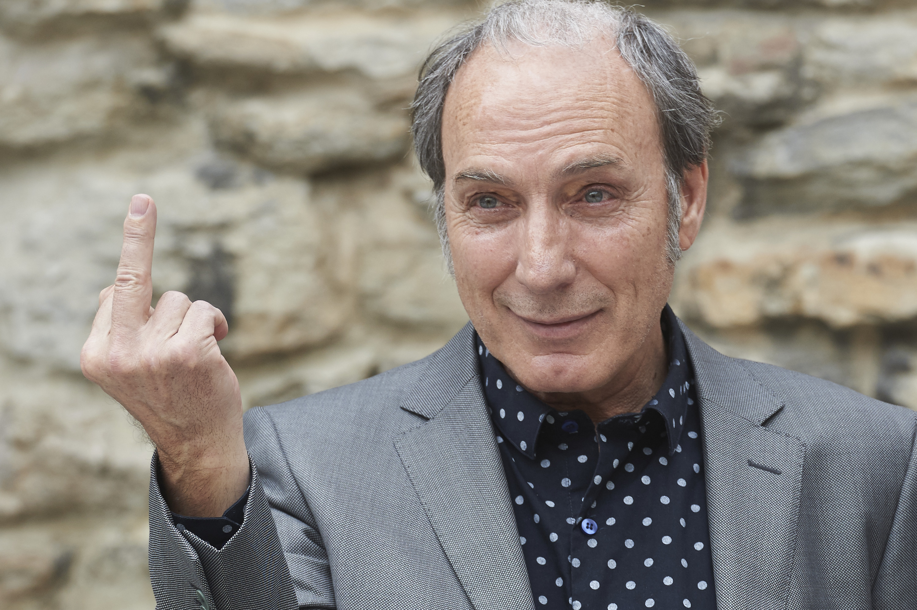 Eusebio Poncela: “Huí de Madrid porque la gente con las drogas no te deja  en paz. Mi casa parecía la de Keith Richards” | ICON | EL PAÍS