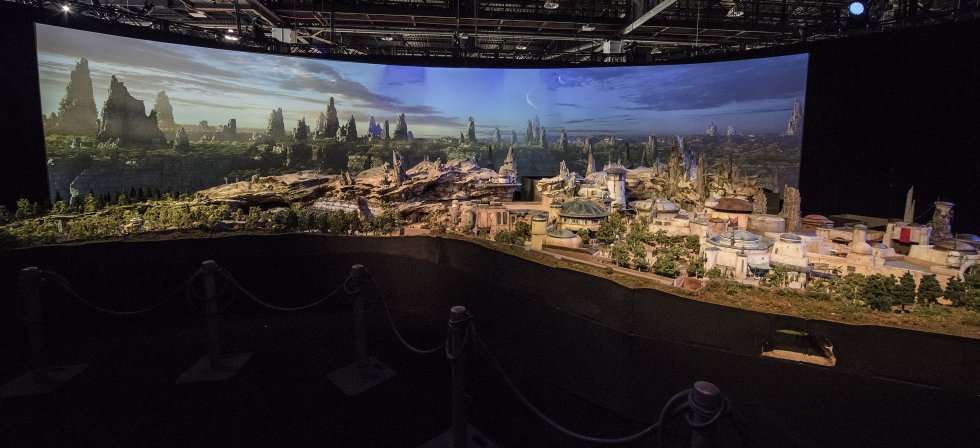 Disney presenta la primera maqueta de Star Wars Land - Geeky