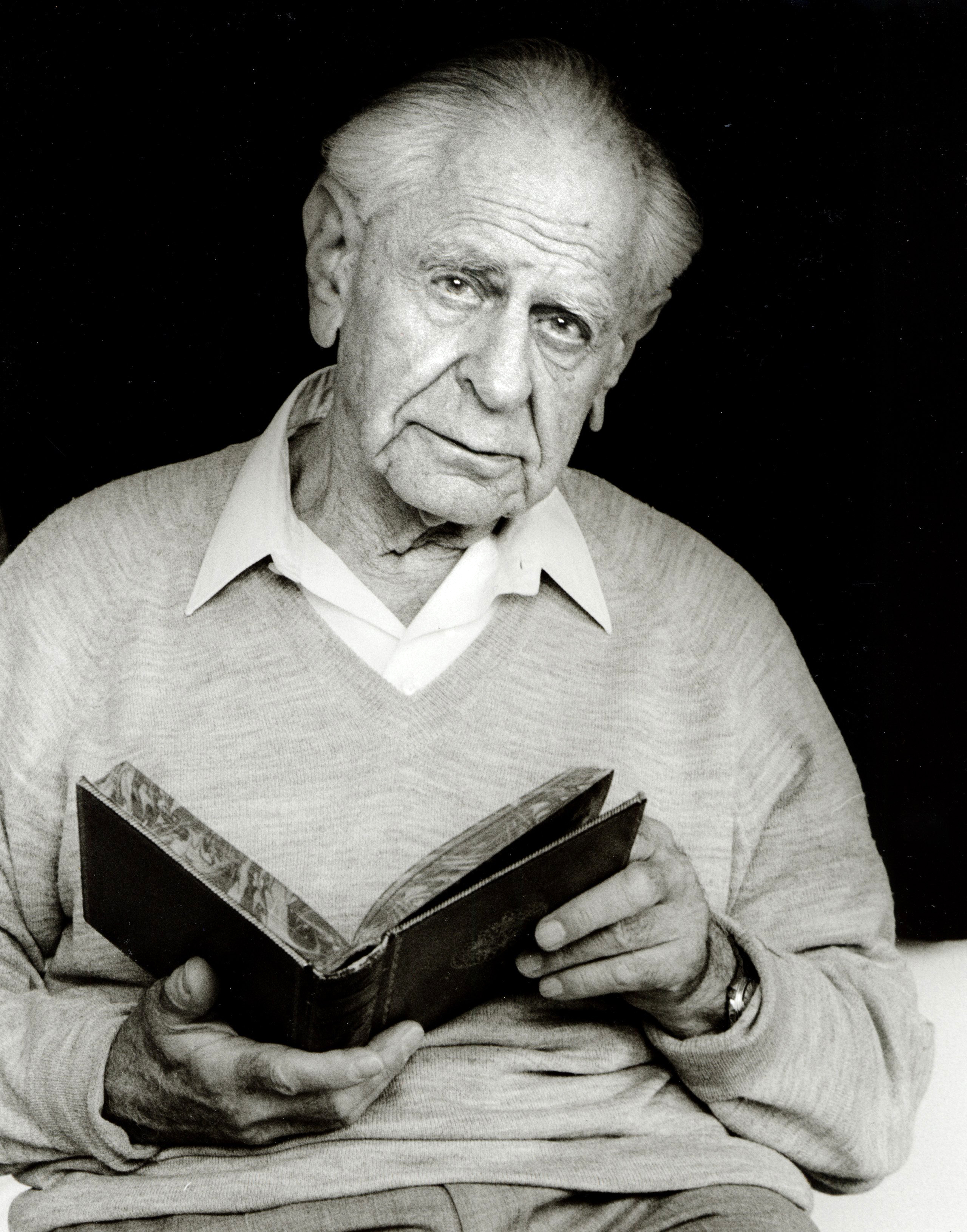 Karl Popper, el hombre que defendía los cambios graduales frente a las  revoluciones | Ideas | EL PAÍS