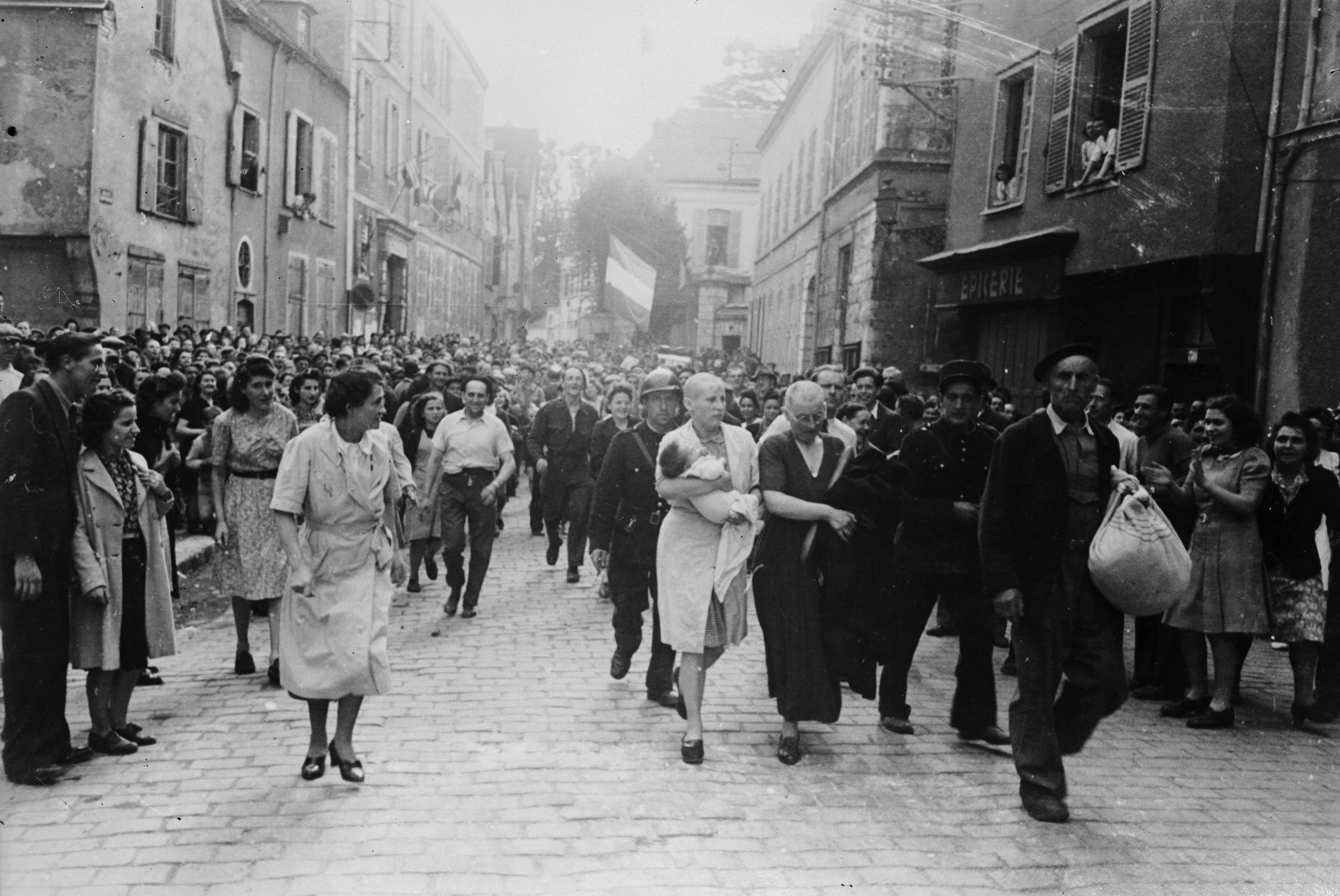 Una novela sobre la ‘rapada de Chartres’ remueve el pasado incómodo de la ocupación nazi de Francia