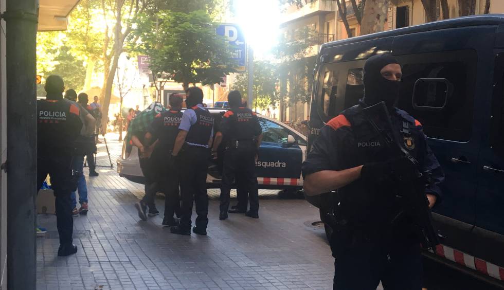 Organized Crime In Spain: Operation Against Italian Mafia In Barcelona 