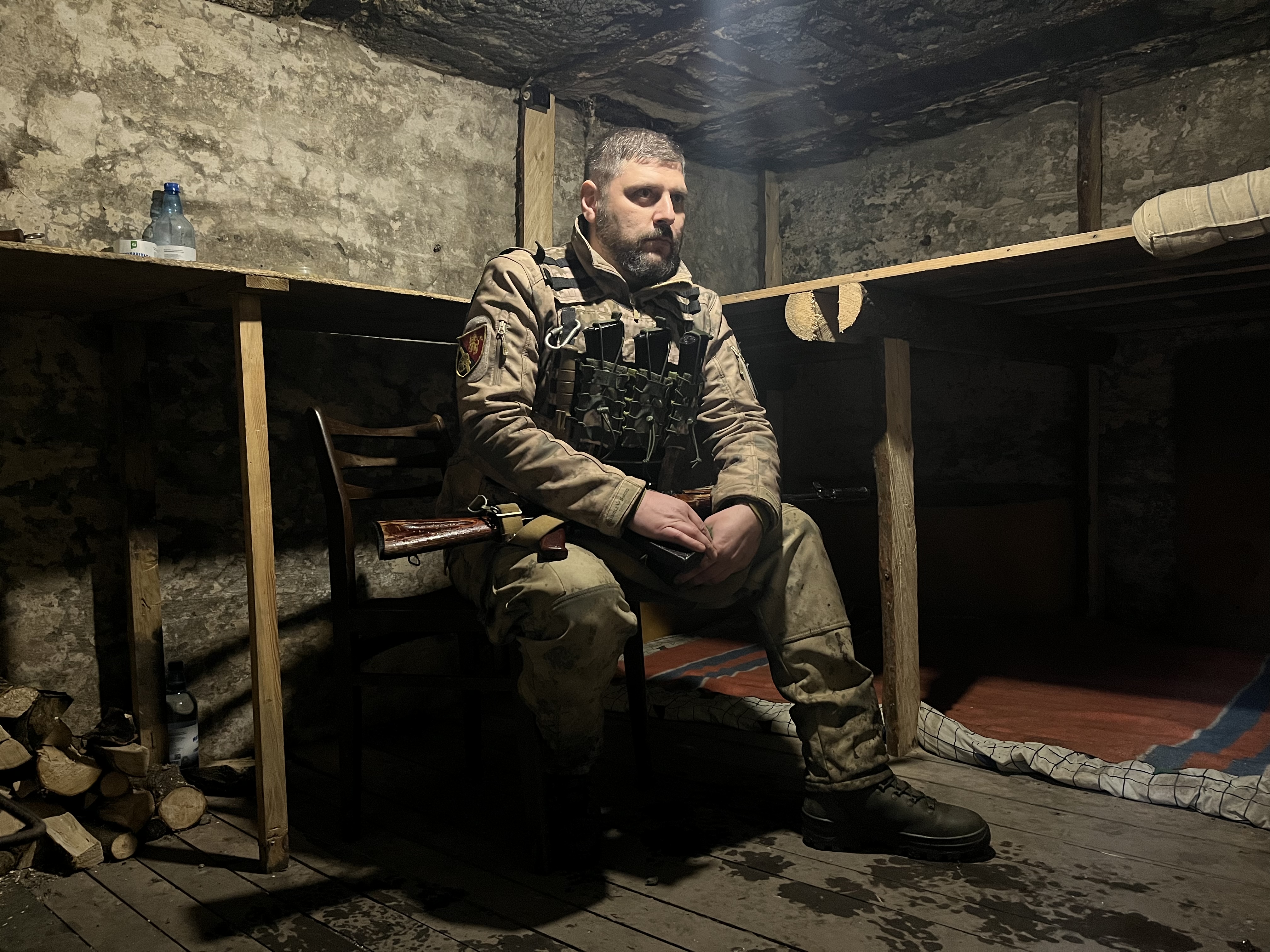 Um soldado, no abrigo acreditava ser um posto avançado na frente do Kremina.
