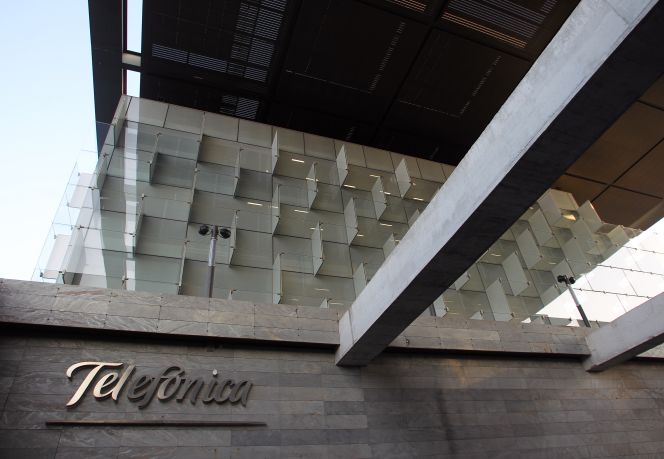 Telefónica lanza una opa para controlar el 100% de su filial alemana por 1.970 millones de euros