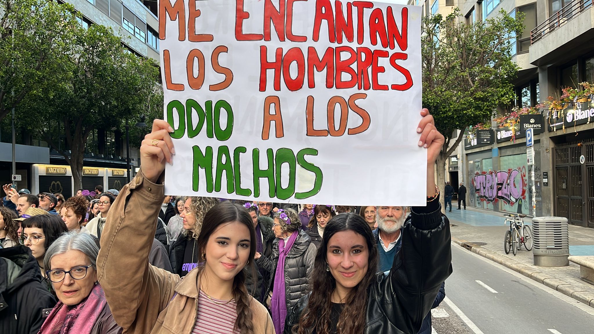 Manifestantes Valencia 8M
