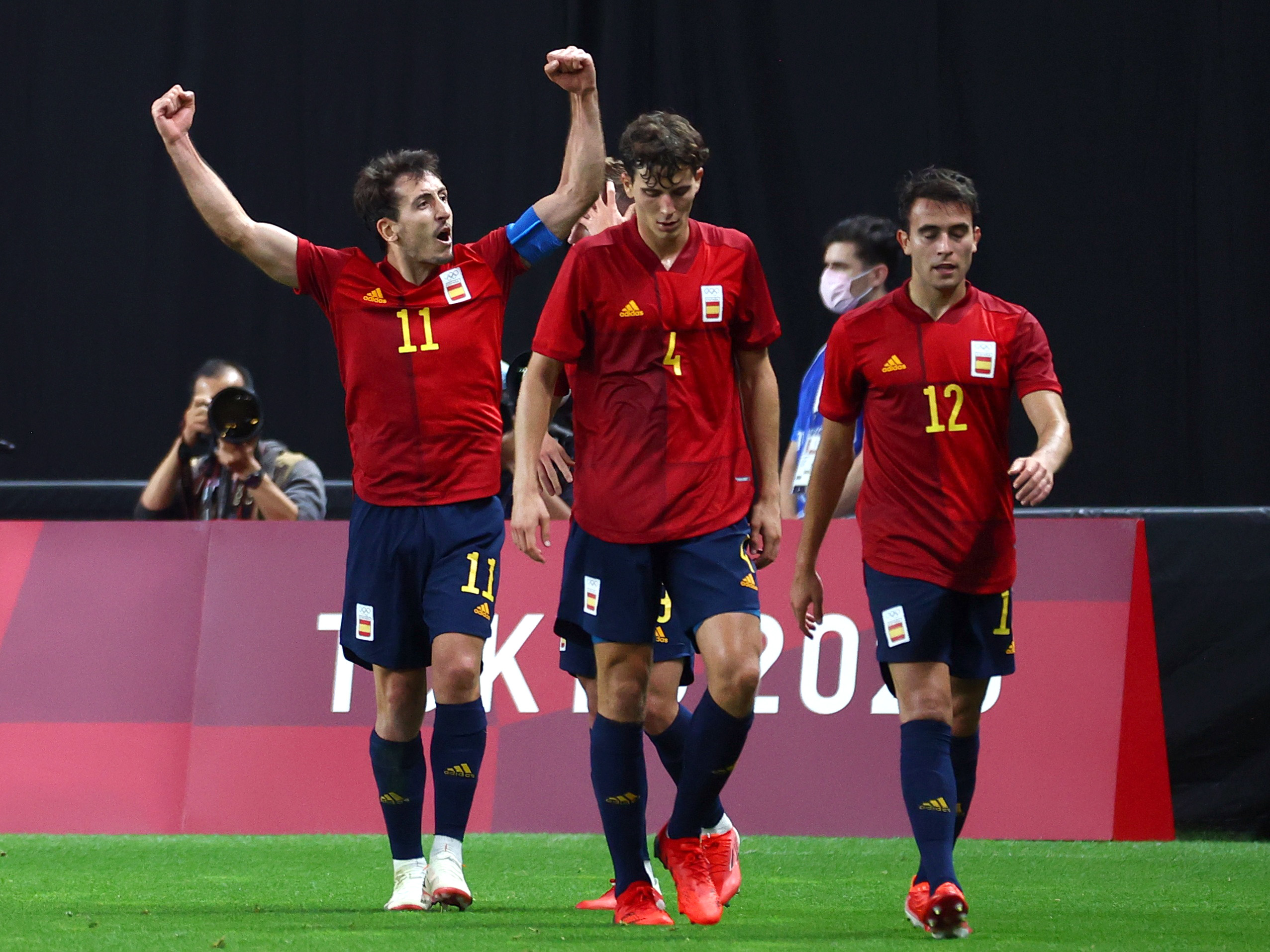 Футбол испании играть. Игры про Испанию. Луис де ла Фуэнте Испания. Johan (2021) Испания Аргентина. Игры на испанском.