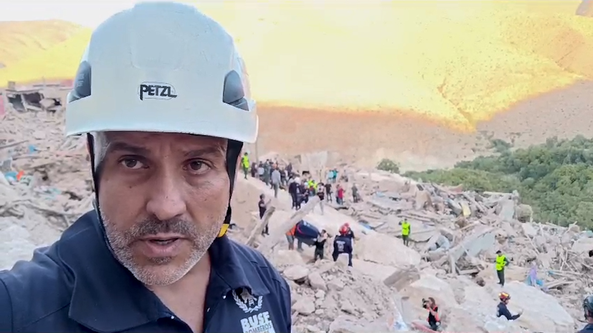 Antonio Nogales, bombero en el desastre de Marruecos: “Es difícil que aparezcan más supervivientes”