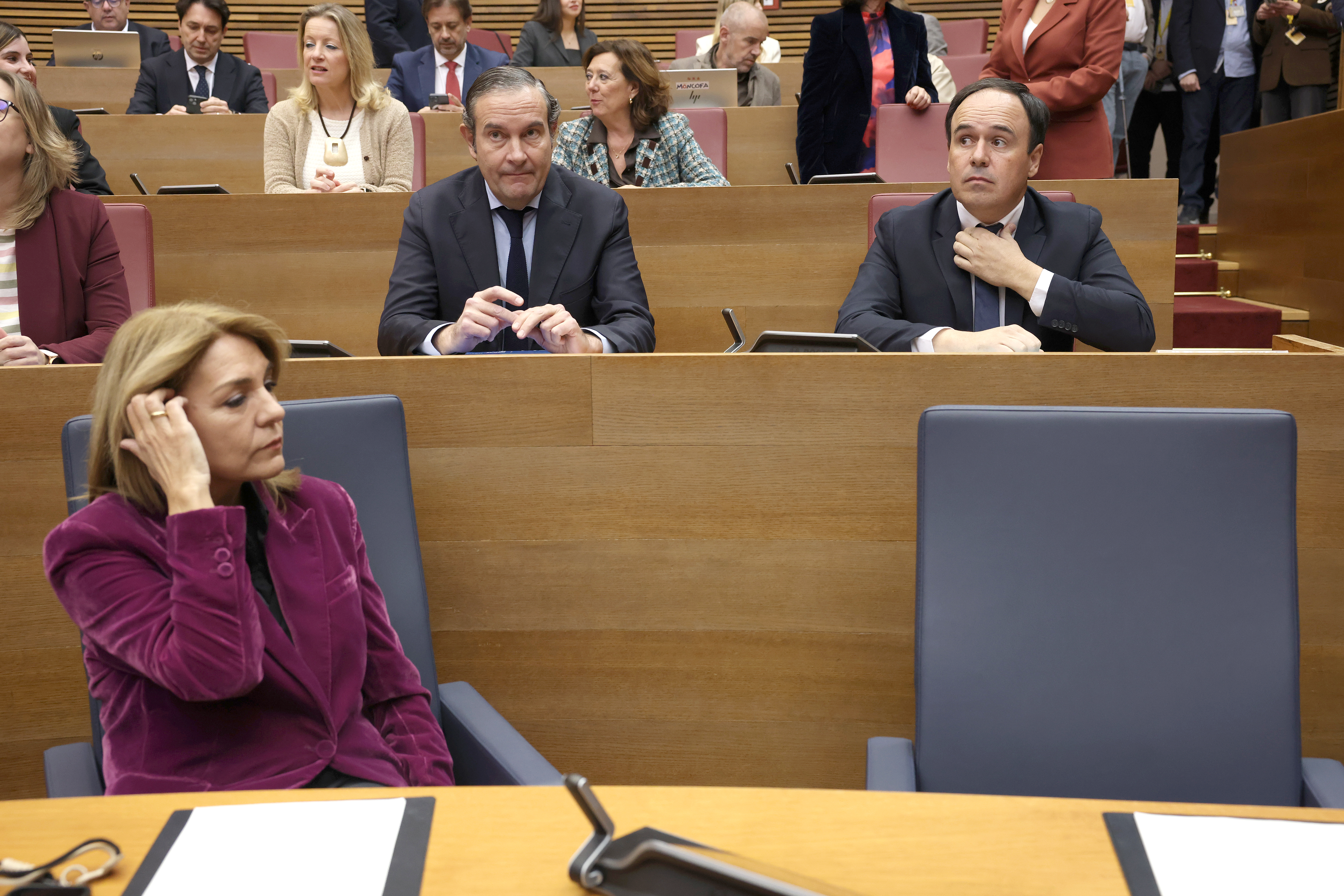 DVD 1294 (27/11/2025). Valencia. Juanfran Pérez Llorca en las Cortes Valencias donde se celebra el pleno de investidura como candidato del PP a la presidencia de la Generalitat, con el asiento vacío de Carlos Mazón. Foto de Mònica Torres