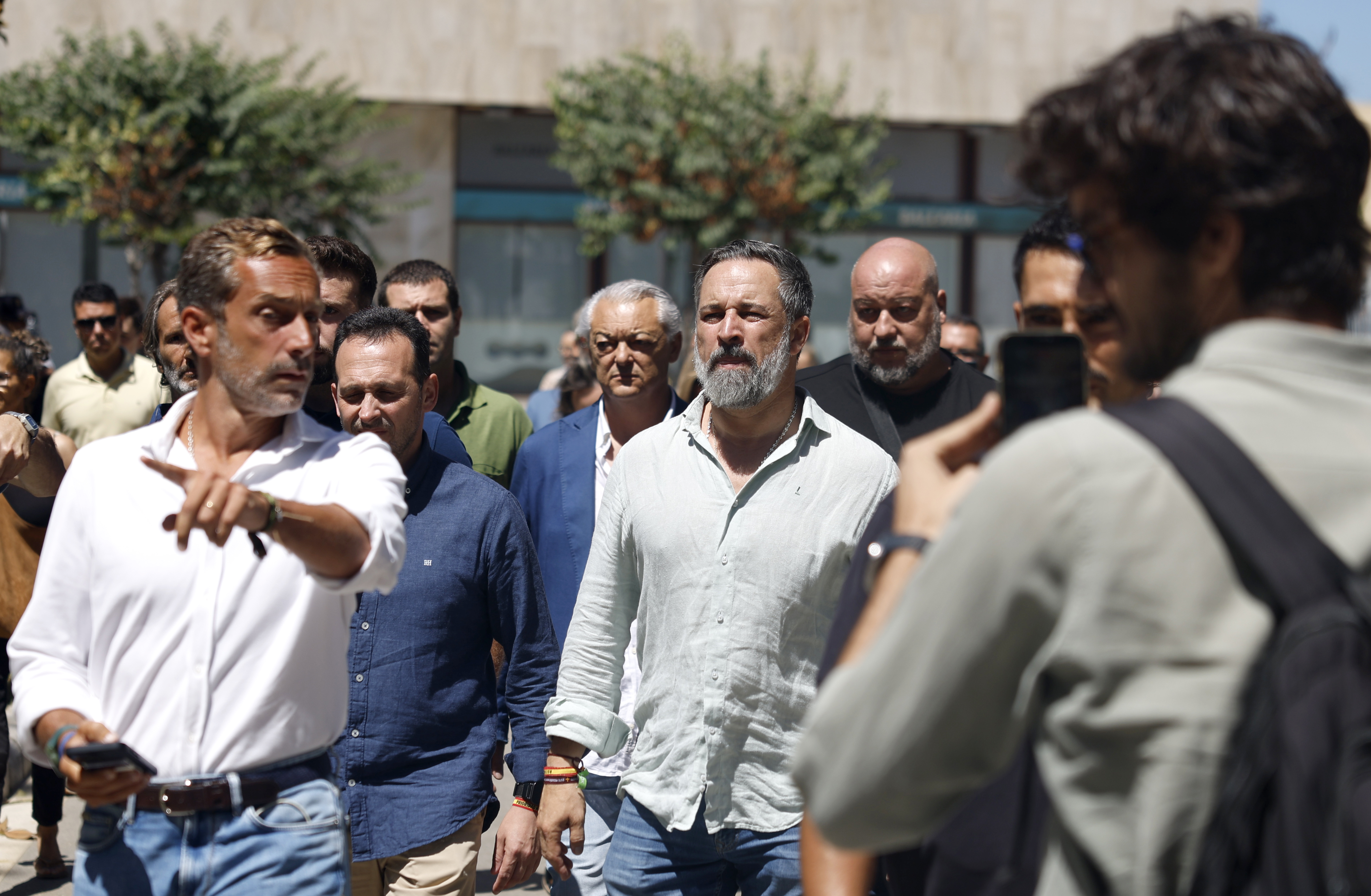 El líder de Vox, Santiago Abascal, este domingo en Ceuta.