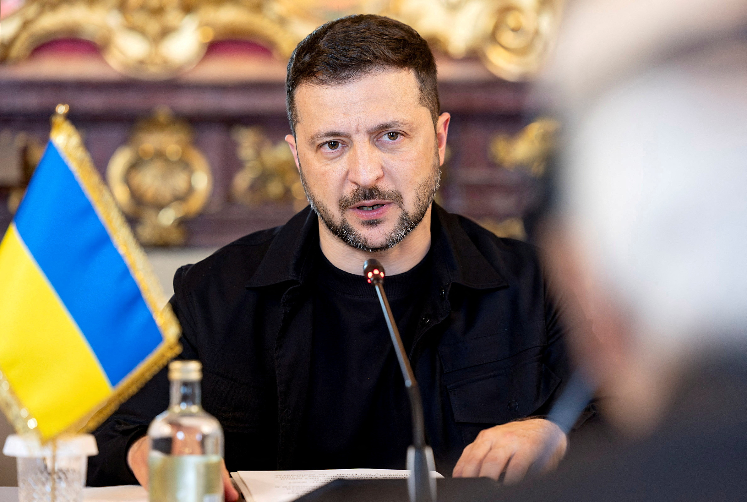 El presidente de Ucrania, Volodímir Zelenski, en una reunión en Roma el 9 de julio de 2025. 