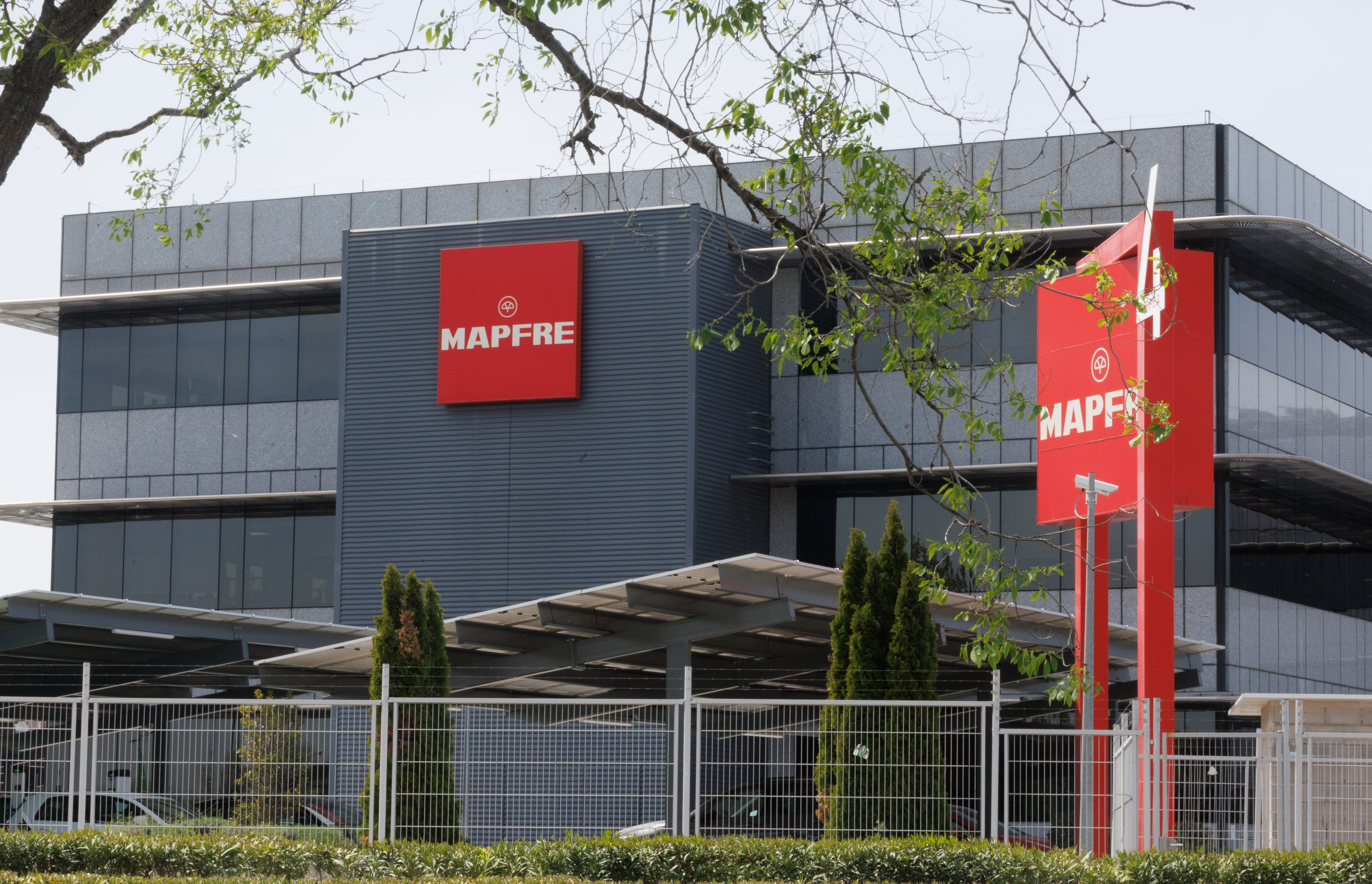 Mapfre reduce su beneficio hasta septiembre un 3,6% por el retroceso del negocio en Estados Unidos.