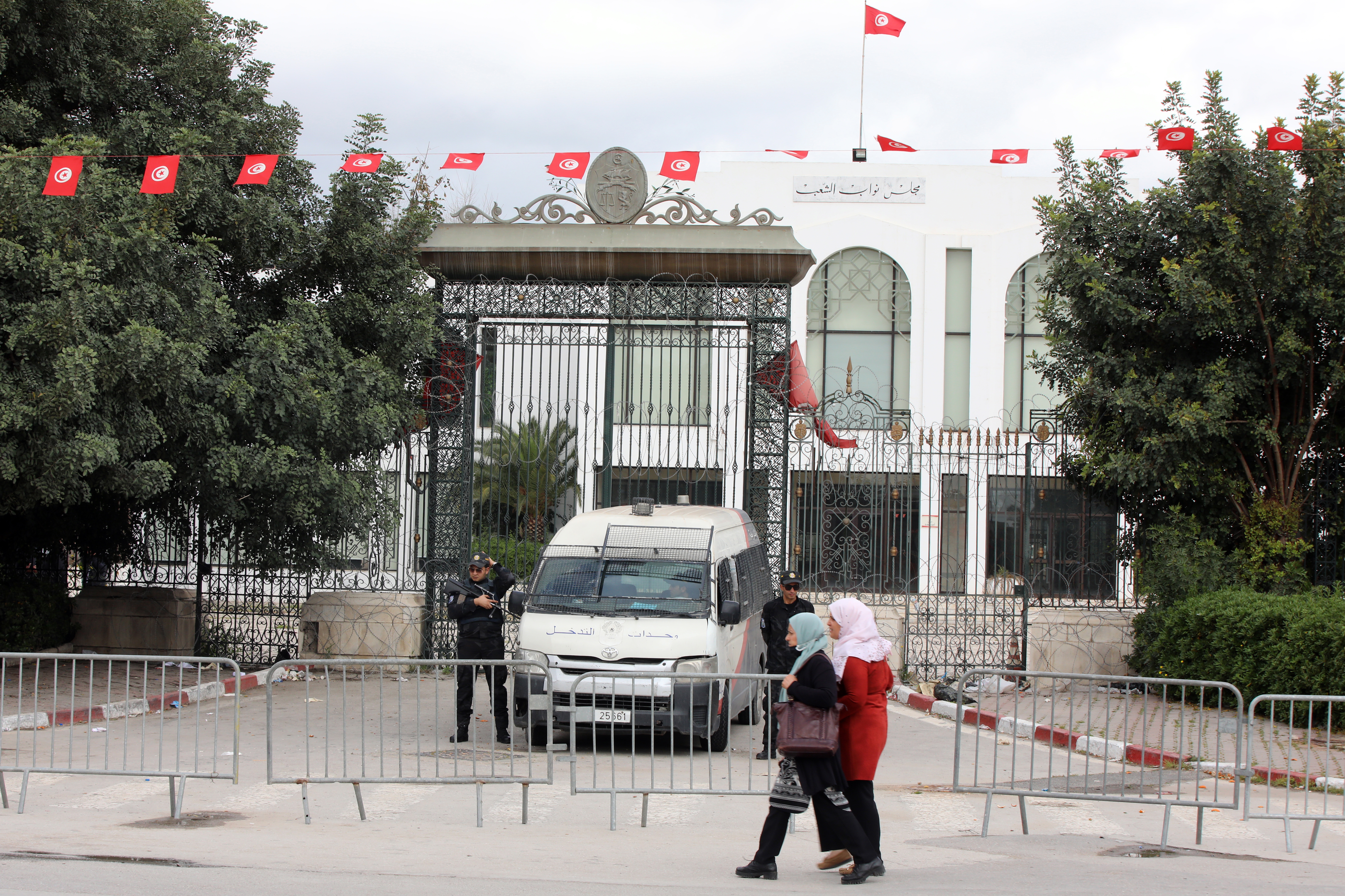 El presidente de Túnez refuerza su popularidad pese a haber acaparado todo el poder